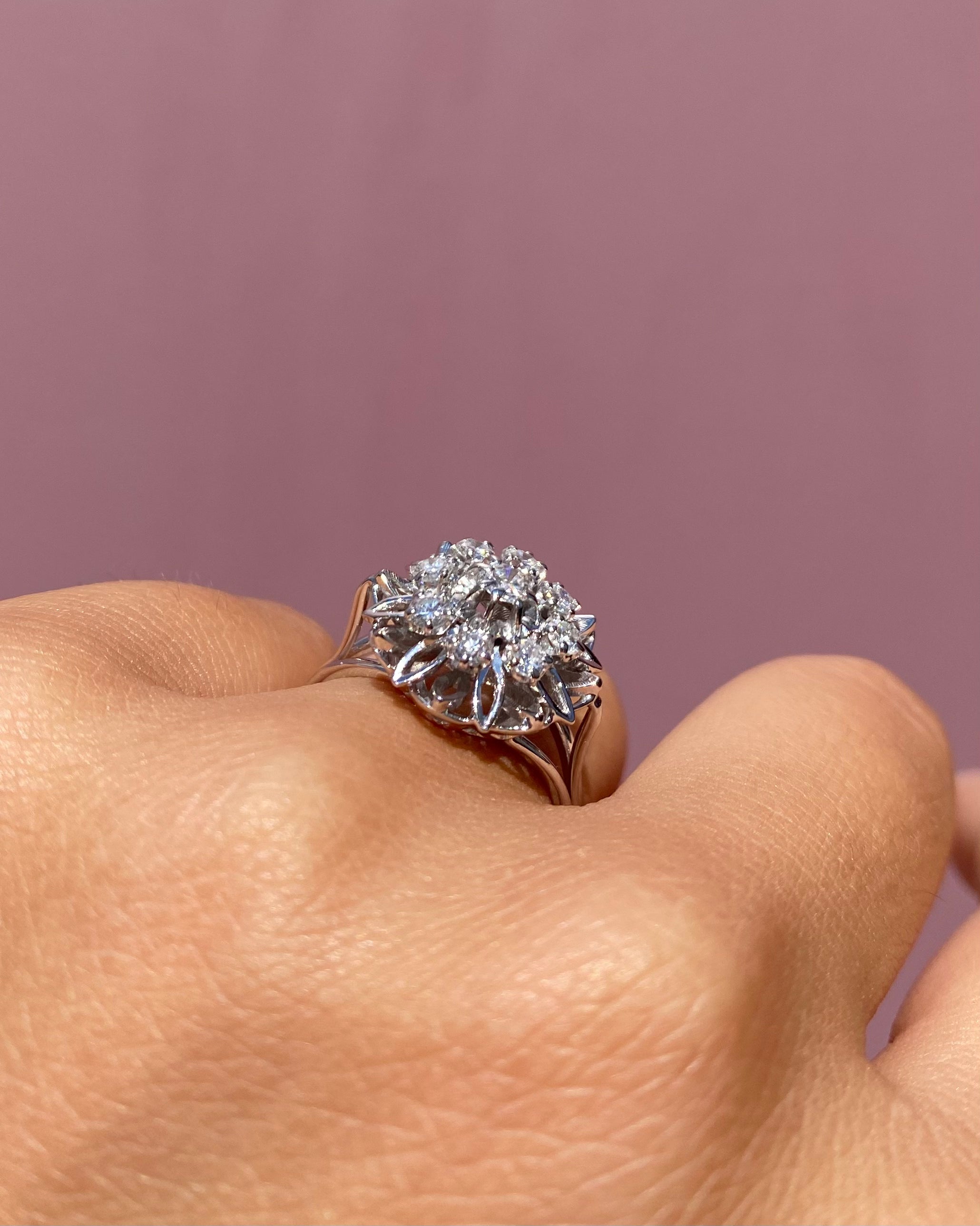 Bague Marguerite Diamants 0.50 carat "Apolline"