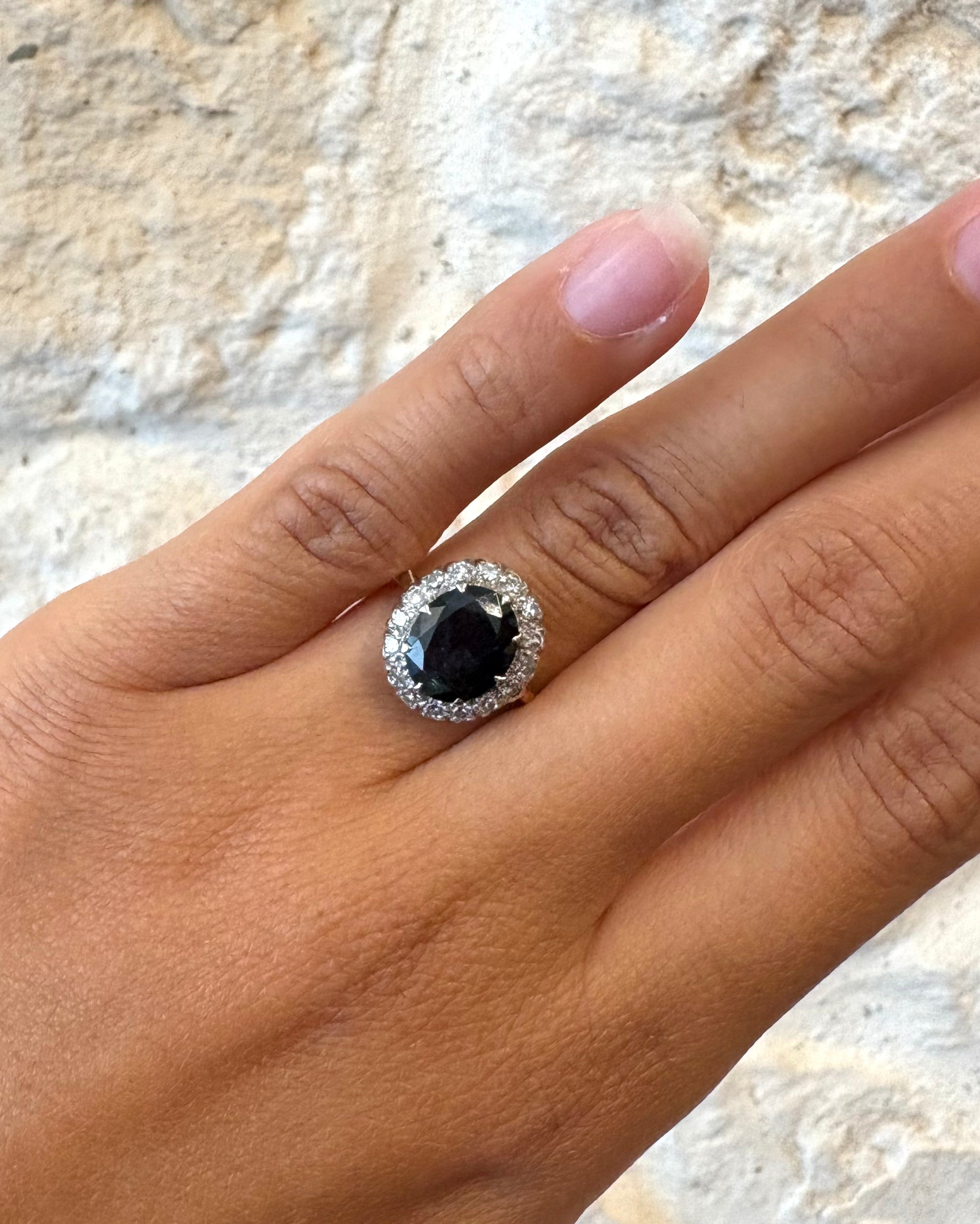 Bague Marguerite Saphir 3.20 carats & Diamants "Maia"