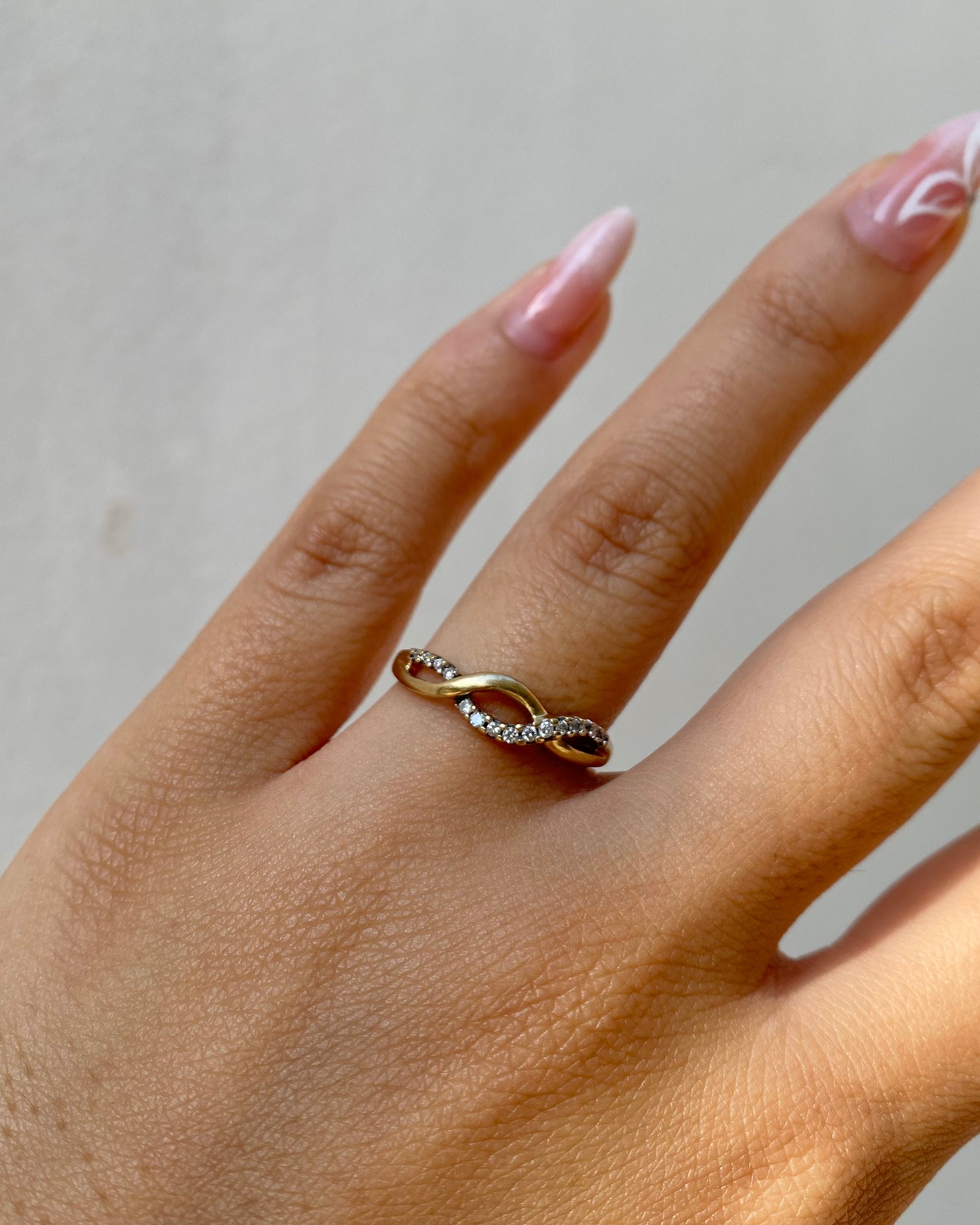 Demi-alliance Diamants 0.08 carat "Lucie"