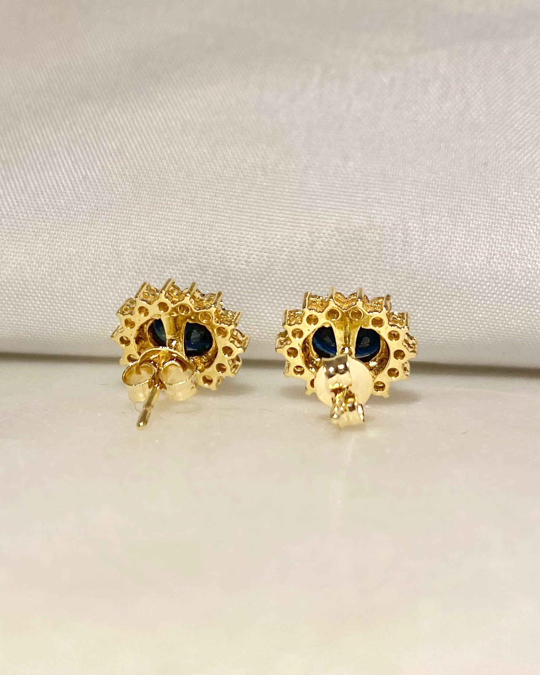 Boucles Marguerite saphirs 2.35 carats & Diamants "Mona"