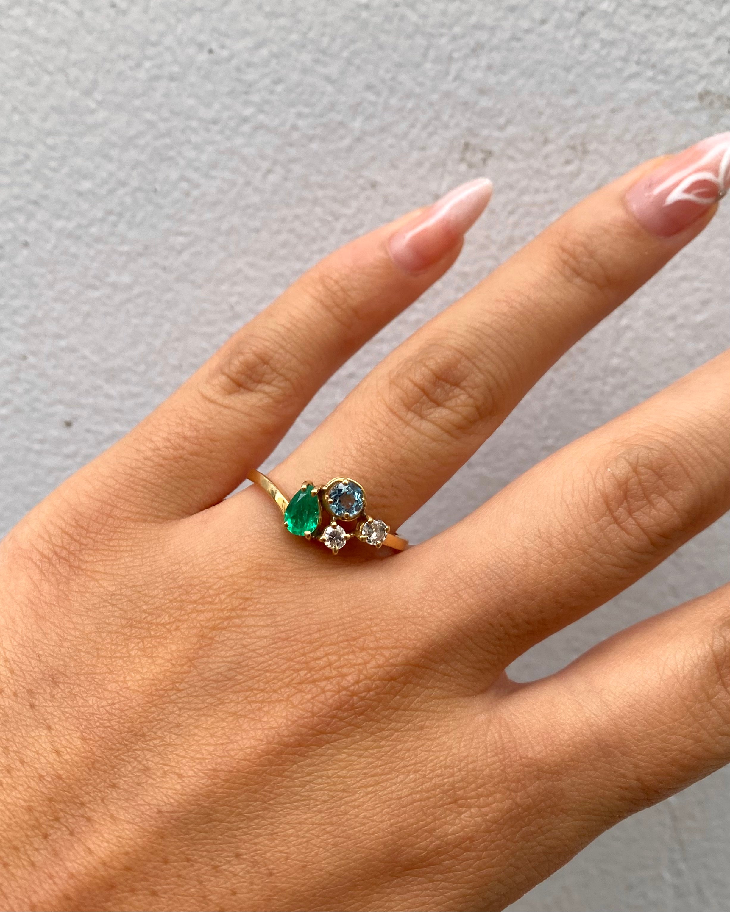 Anillo Esmeralda, Topacio y Diamantes "Constelación"