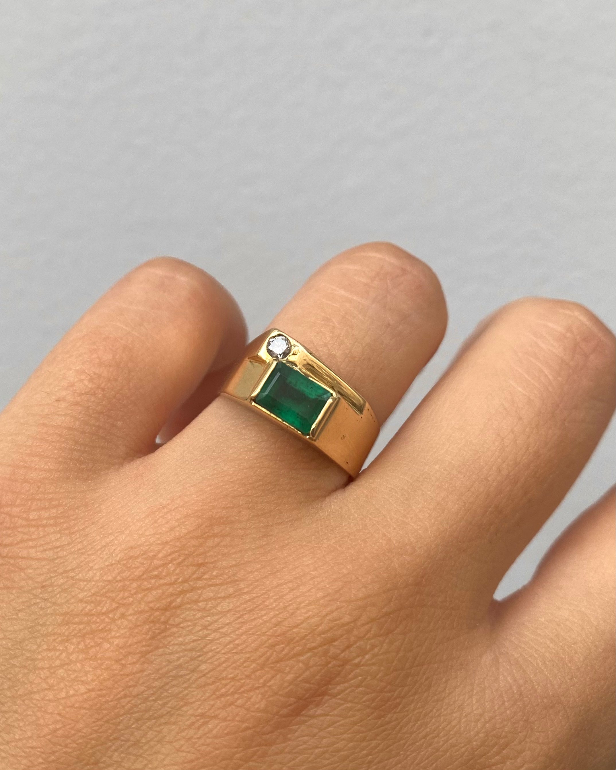 Bague Jonc Émeraude 1.10 carat & Diamant "Andrea"