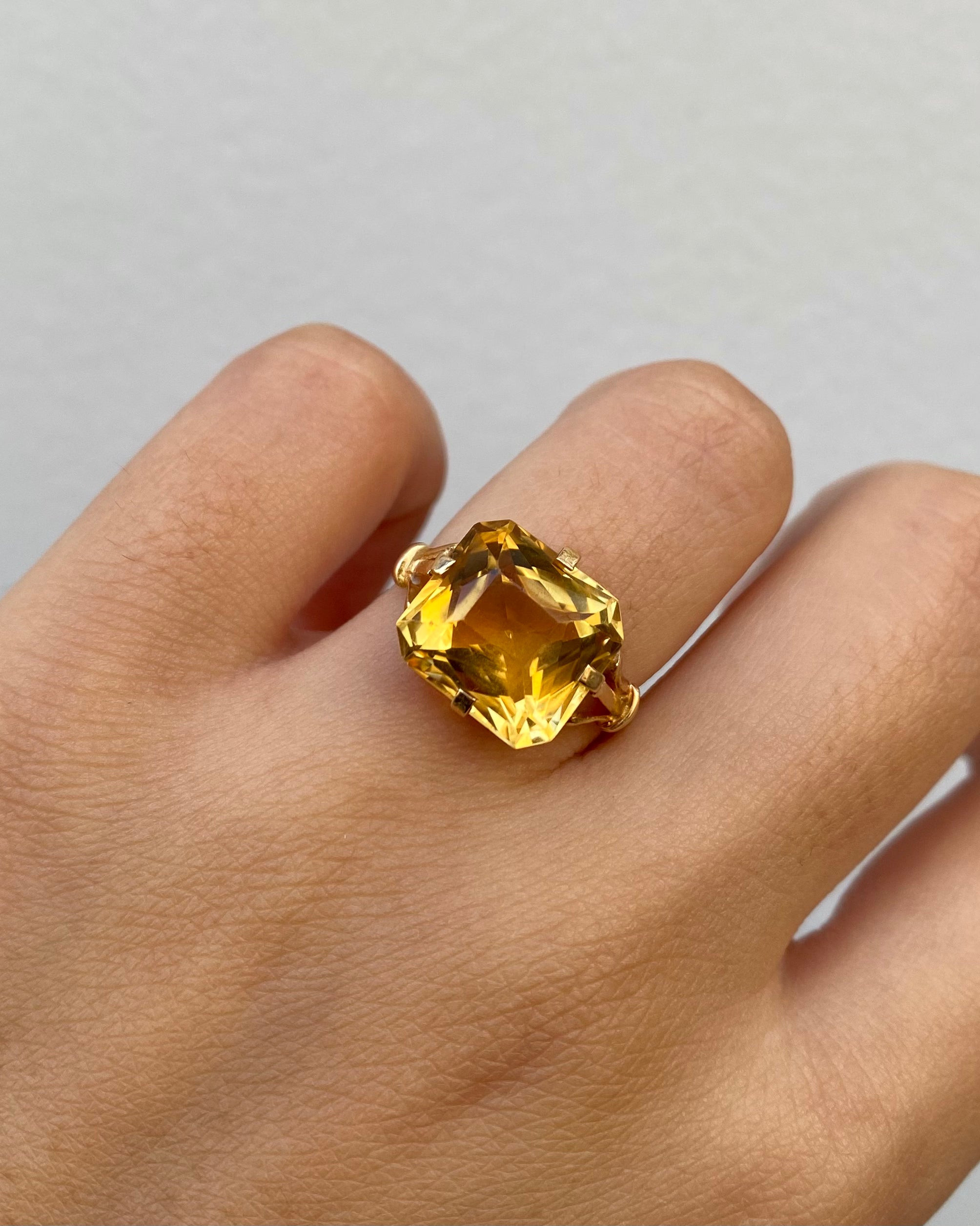 Bague Cocktail Citrine 6.80 carats "Inana"