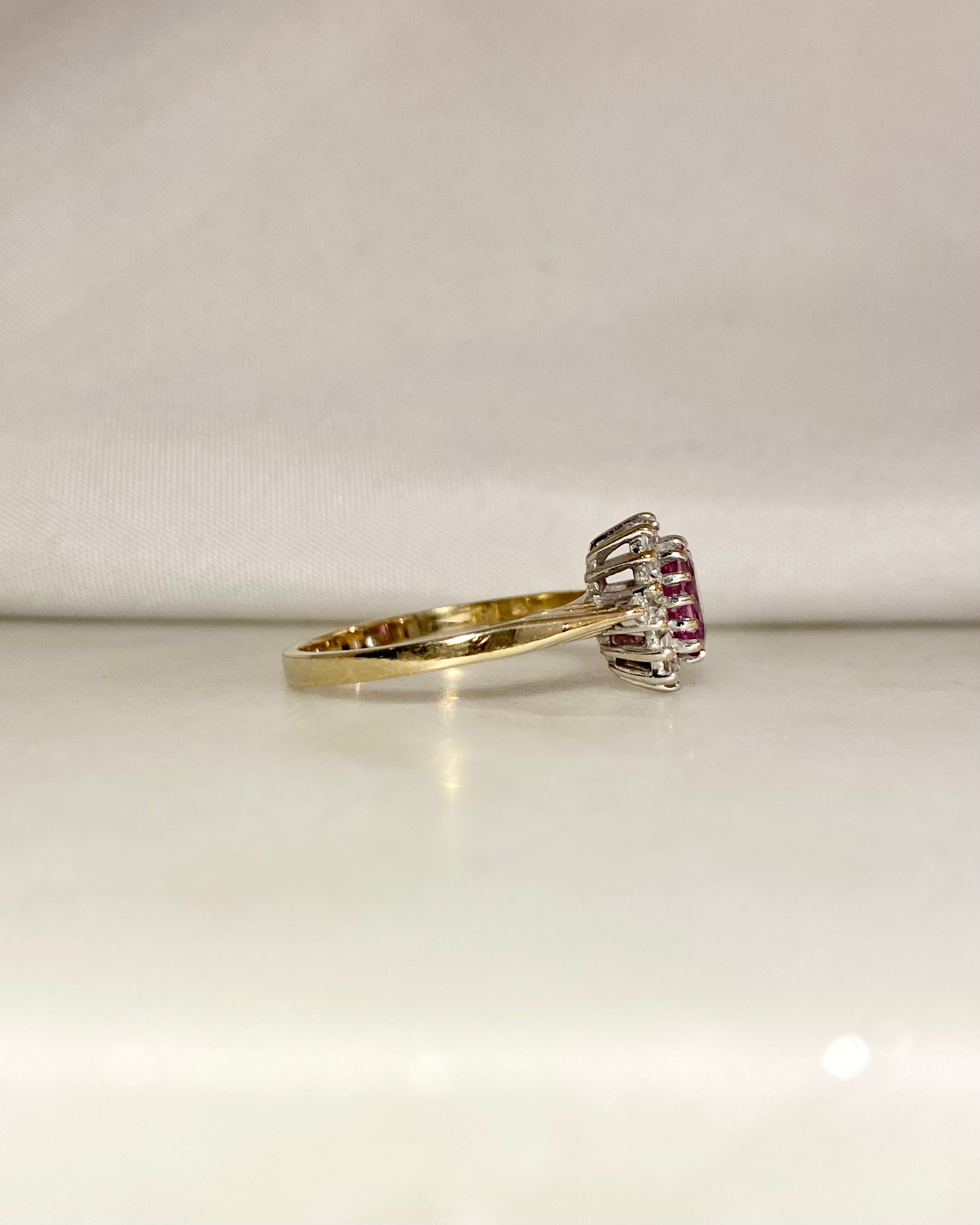Bague Marguerite Saphir Rose & Diamants "Iona"