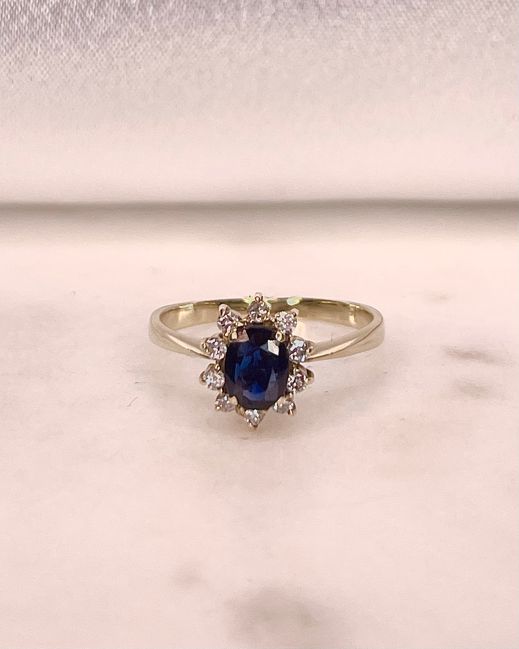 Bague Marguerite Saphir et Diamants  "Pimia"