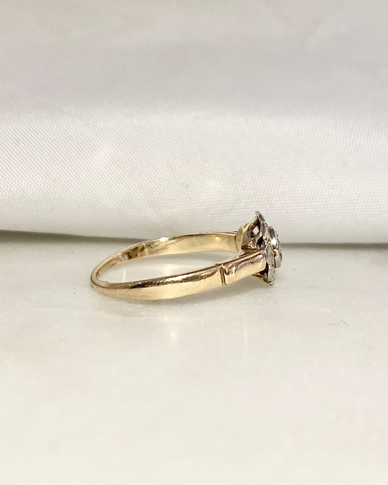 Bague Art Déco Diamant 0.23 carat "Théa"