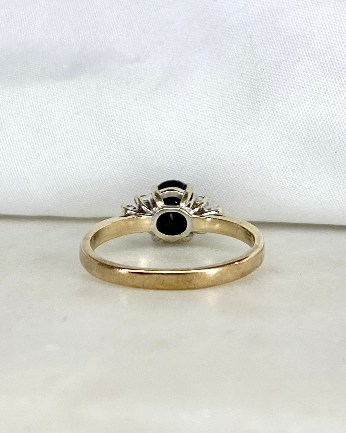 Bague Trilogie Saphir 1.72 carat & Diamants "Zoé"