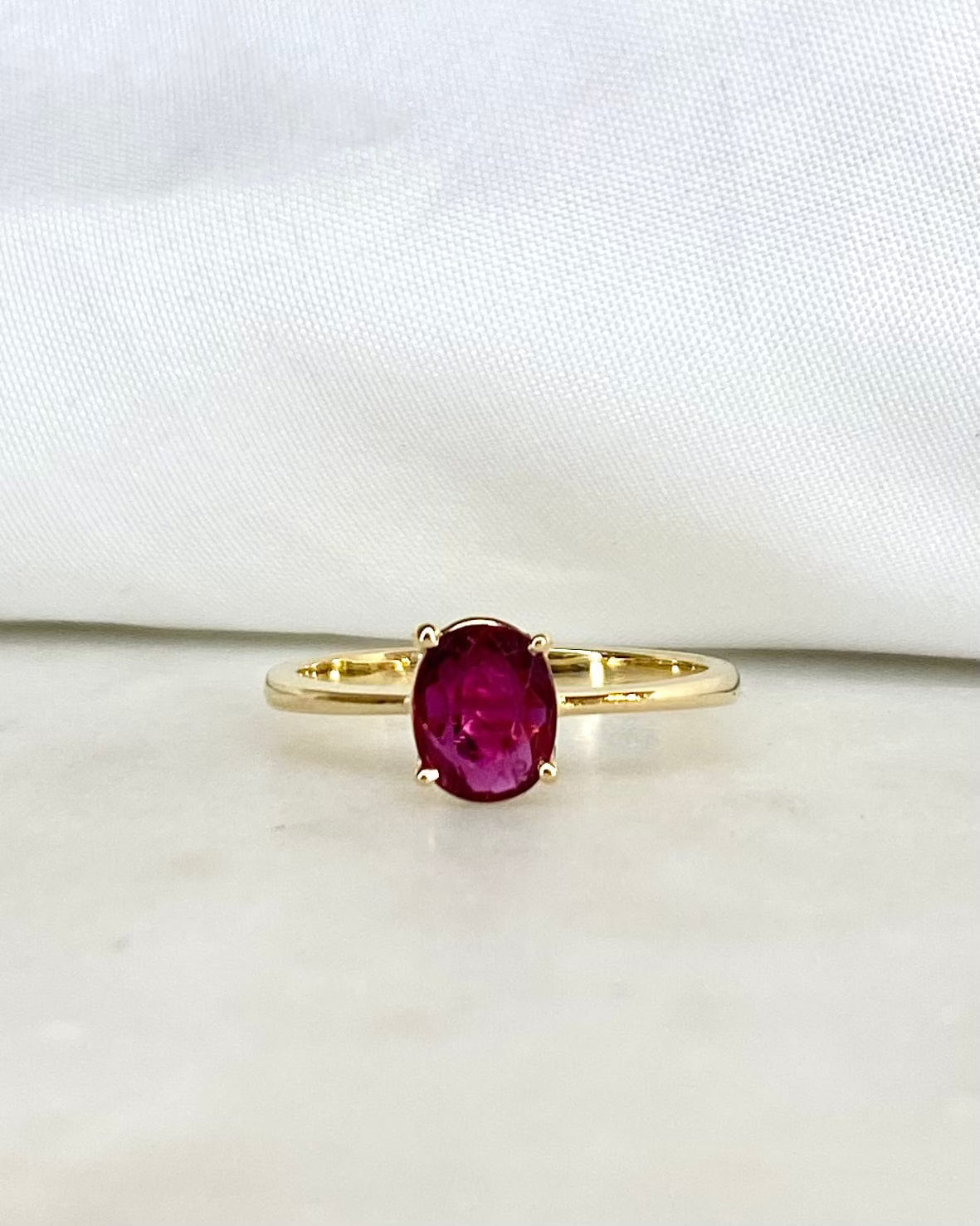 Bague Solitaire Rubis 0.92 carat "Inès"