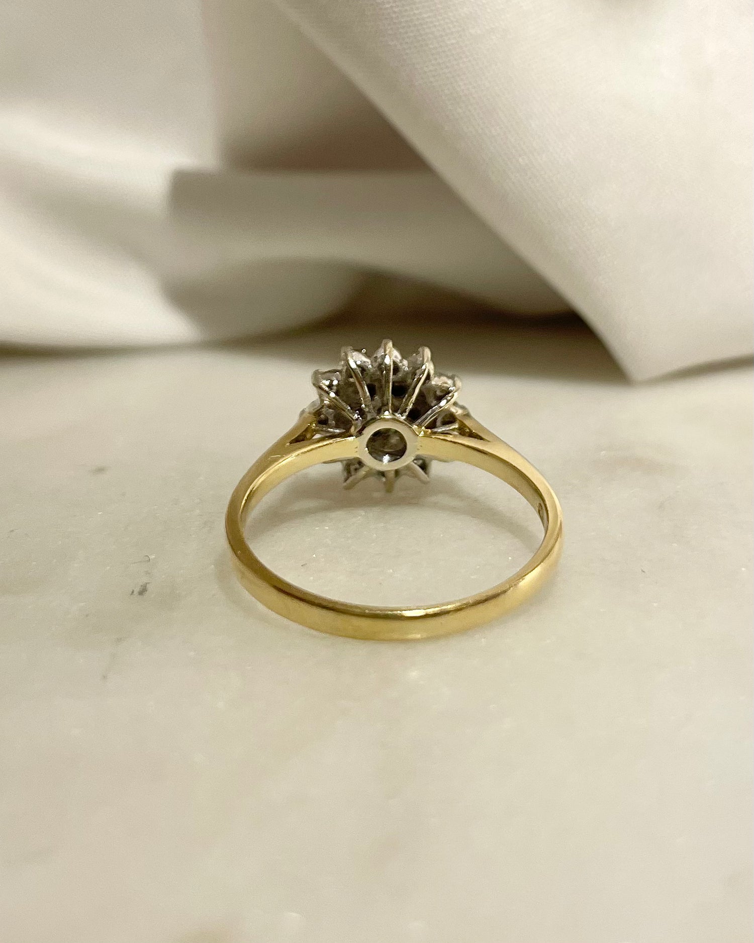 Bague Marguerite Diamants 0.47 carat "Cecilia”