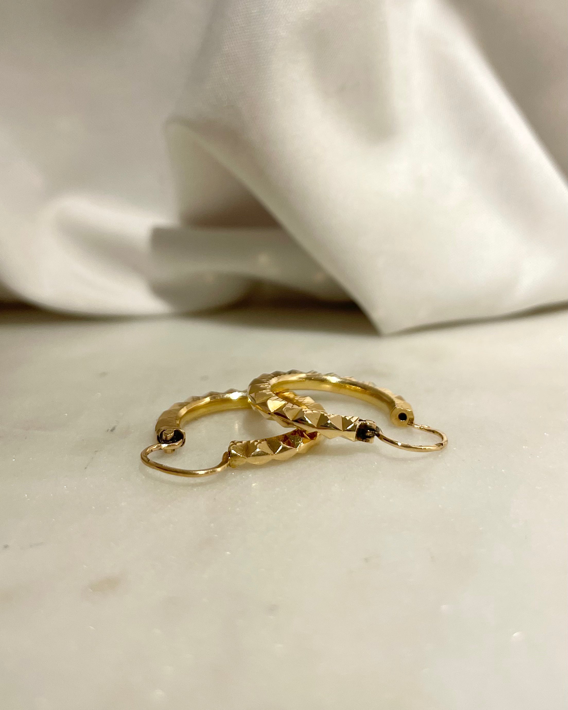 Créoles or jaune 18 carats "Beatrice"