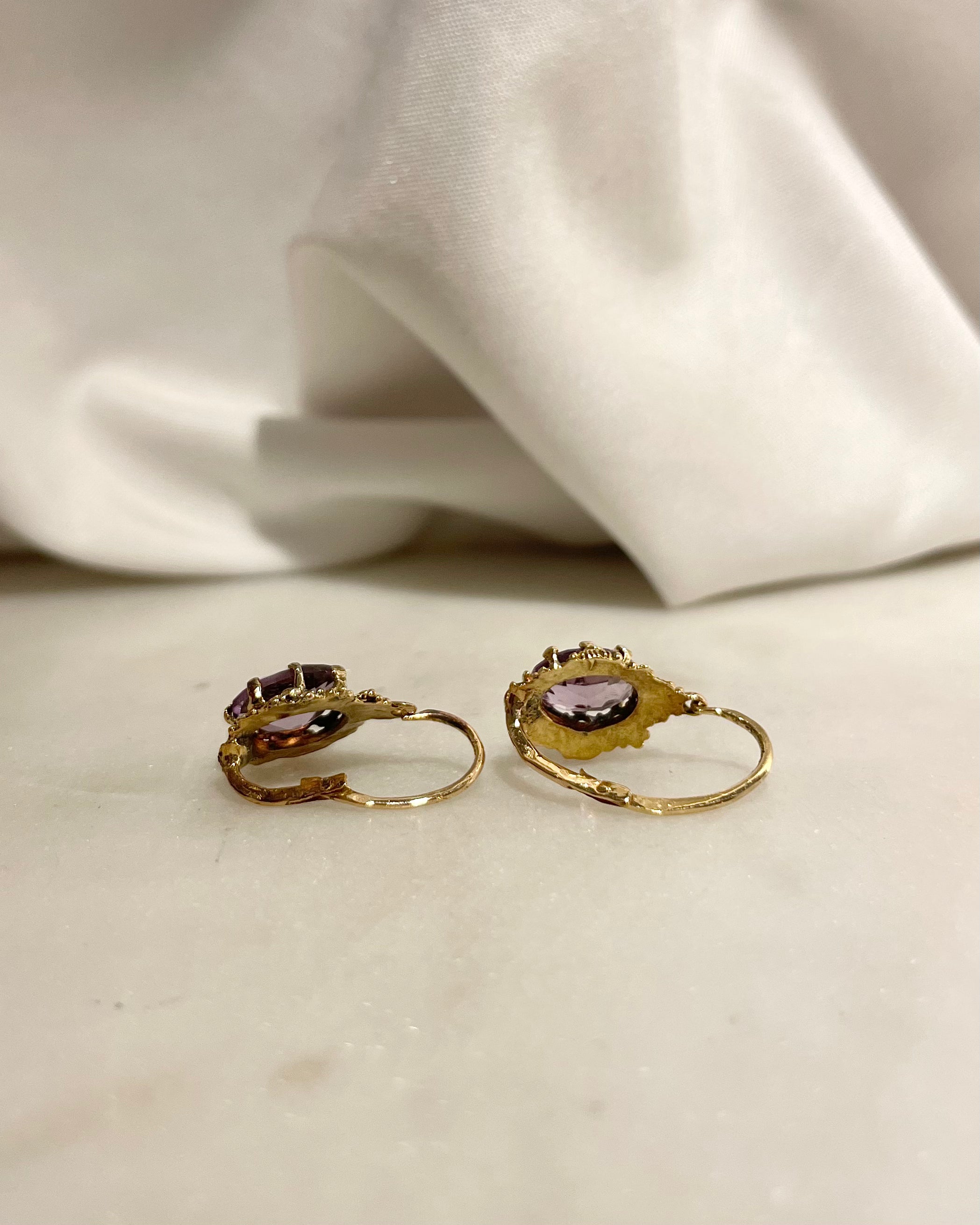 Dormeuses Améthystes 2.20 carats "Vittoria"