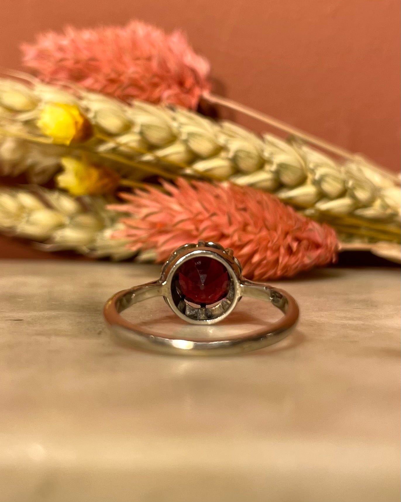 Bague Solitaire Grenat 1.35 carat "Raphaela"