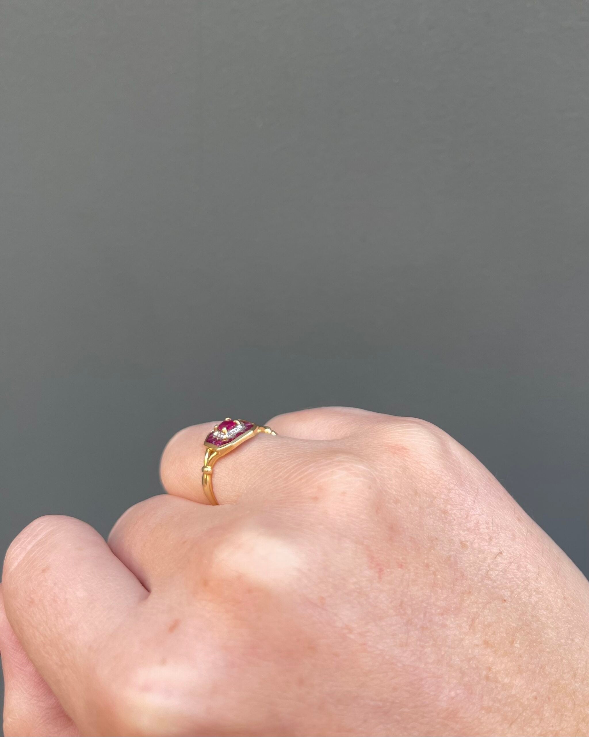 Bague Art-déco Rubis "Osanna"
