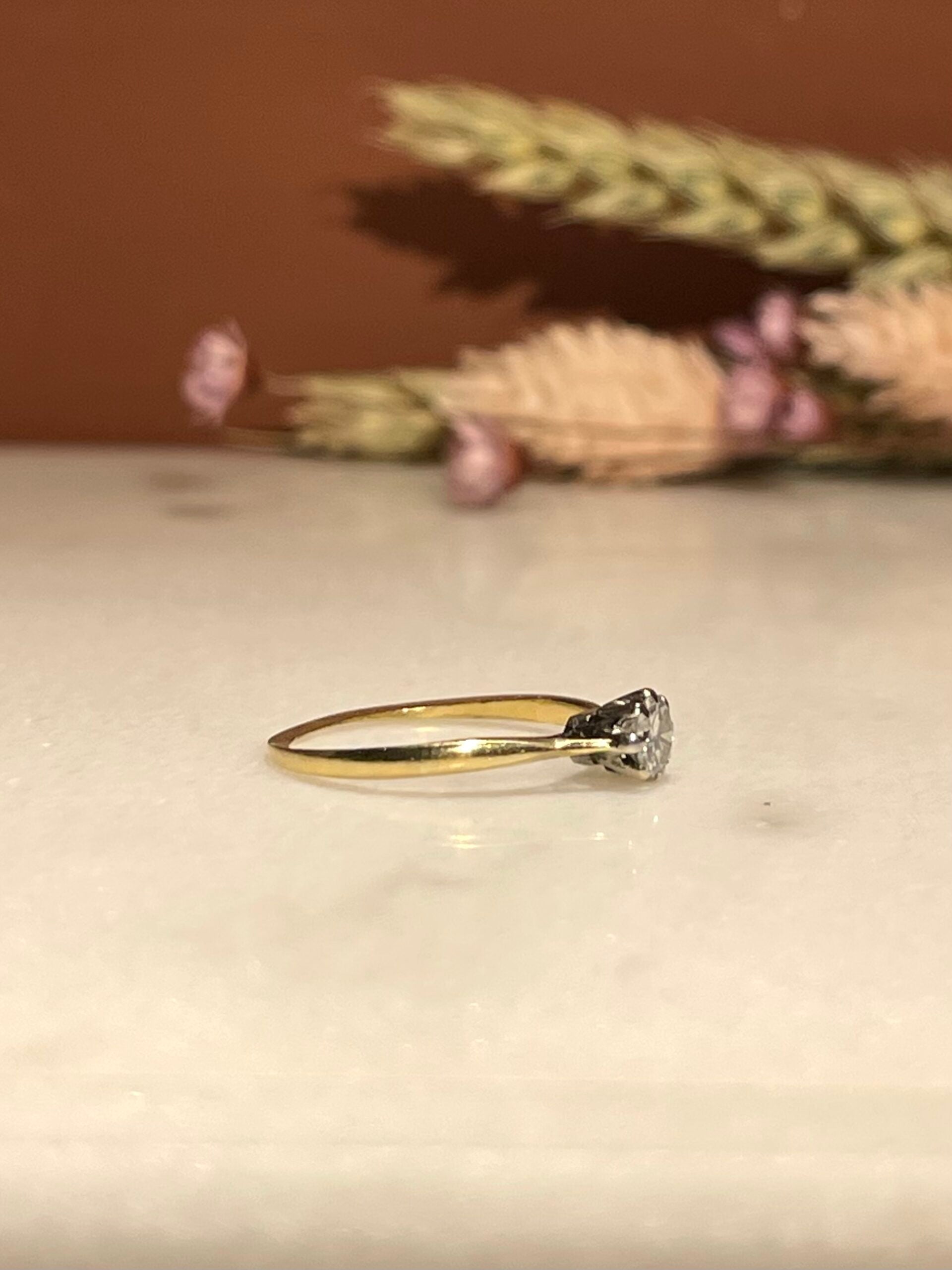Anillo solitario de diamantes "Kate" de 0,35 quilates
