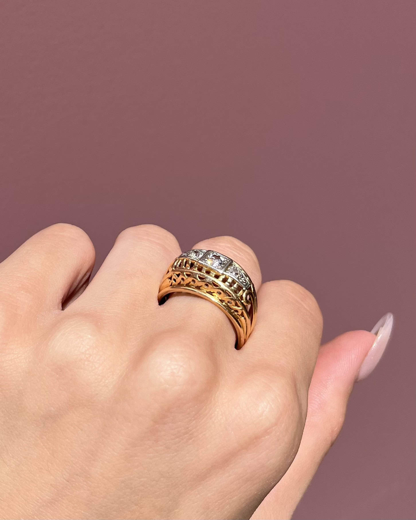 Bague Tank Or 7g Diamants 0.54 carat "Gigi" - Elliade Paris