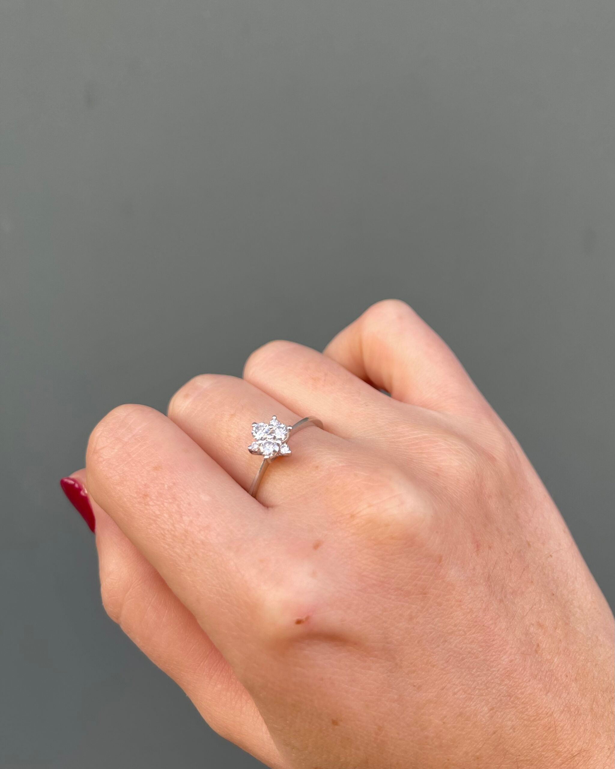 Bague Vintage Marguerite Diamants "Barbara"