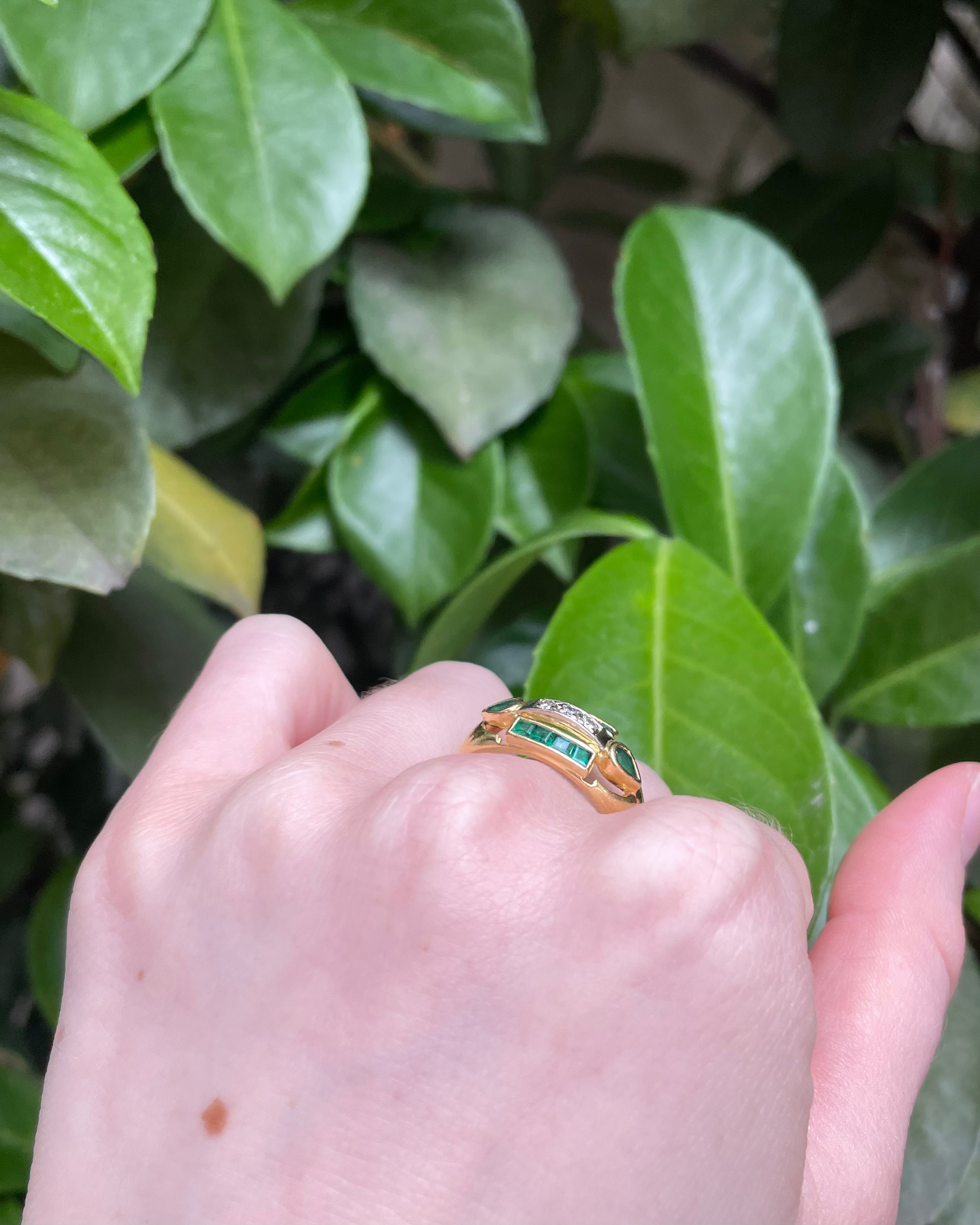 Bague Jonc Emeraudes 0.44 carat & Diamants "Gabriella”