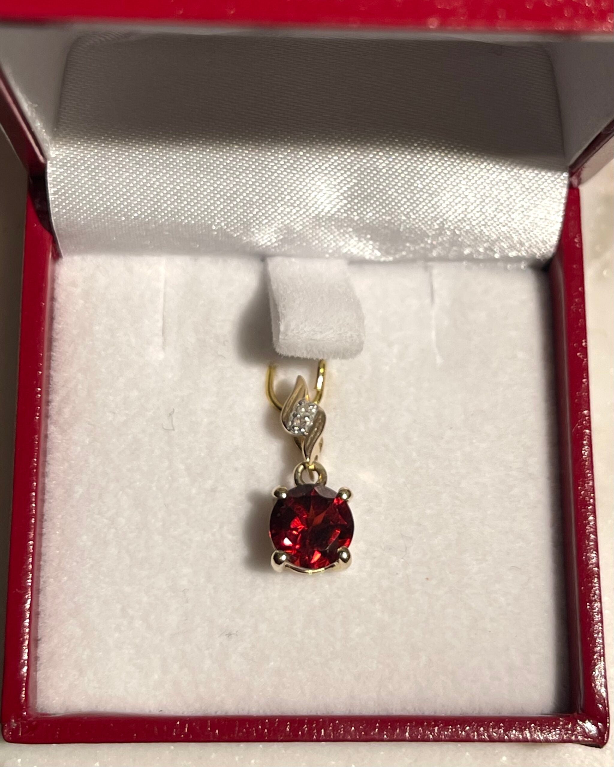 Pendentif Vintage Grenat 1.35 carat "Diane"