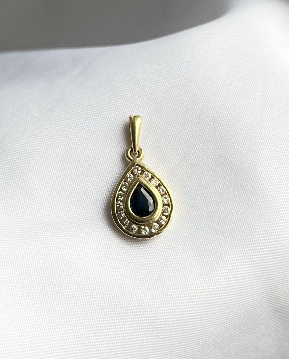 Pendentif Style Art-déco Saphir & diamants "Éliana"