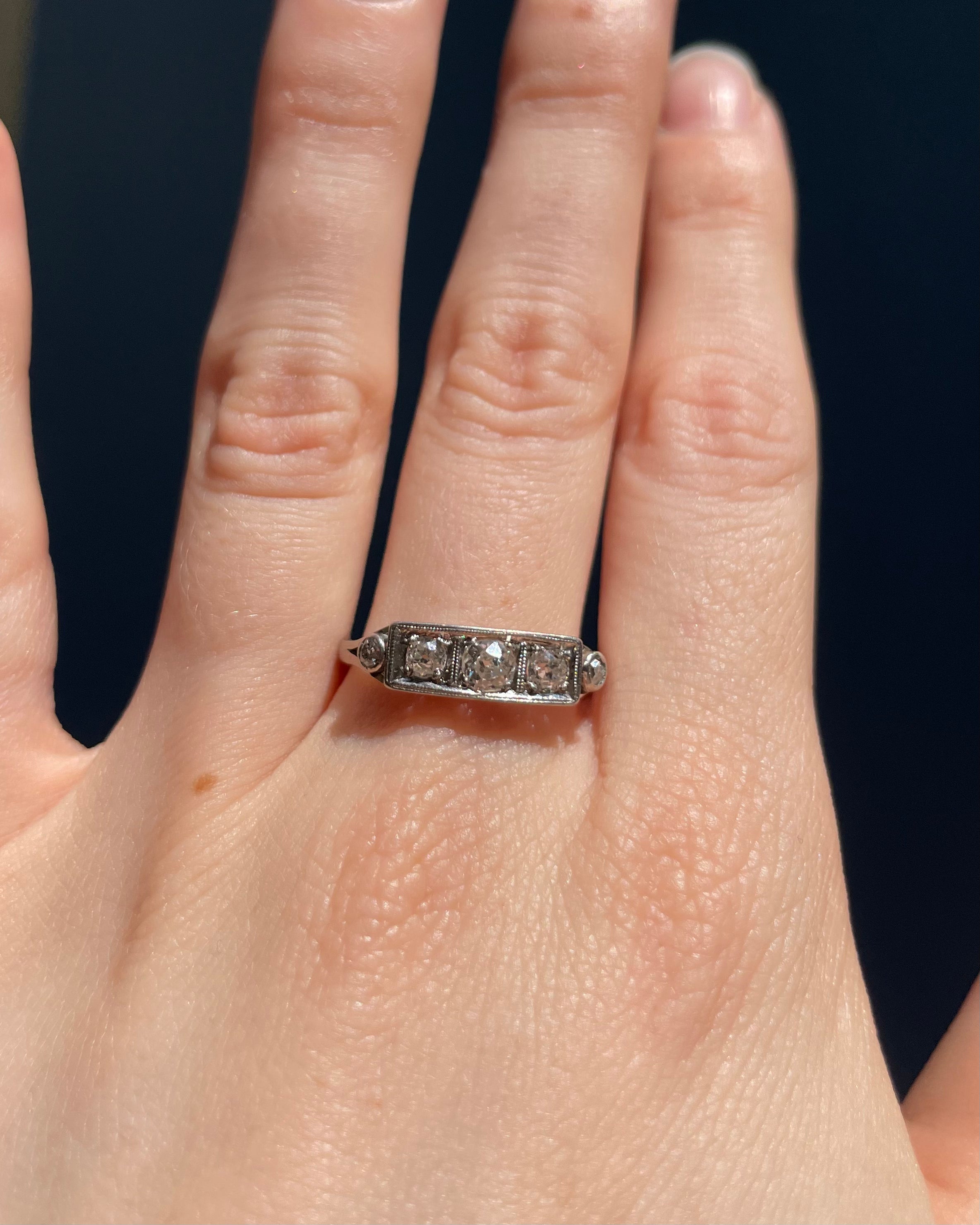 Bague Art-Déco Diamants 0.41 carat "Melissa"