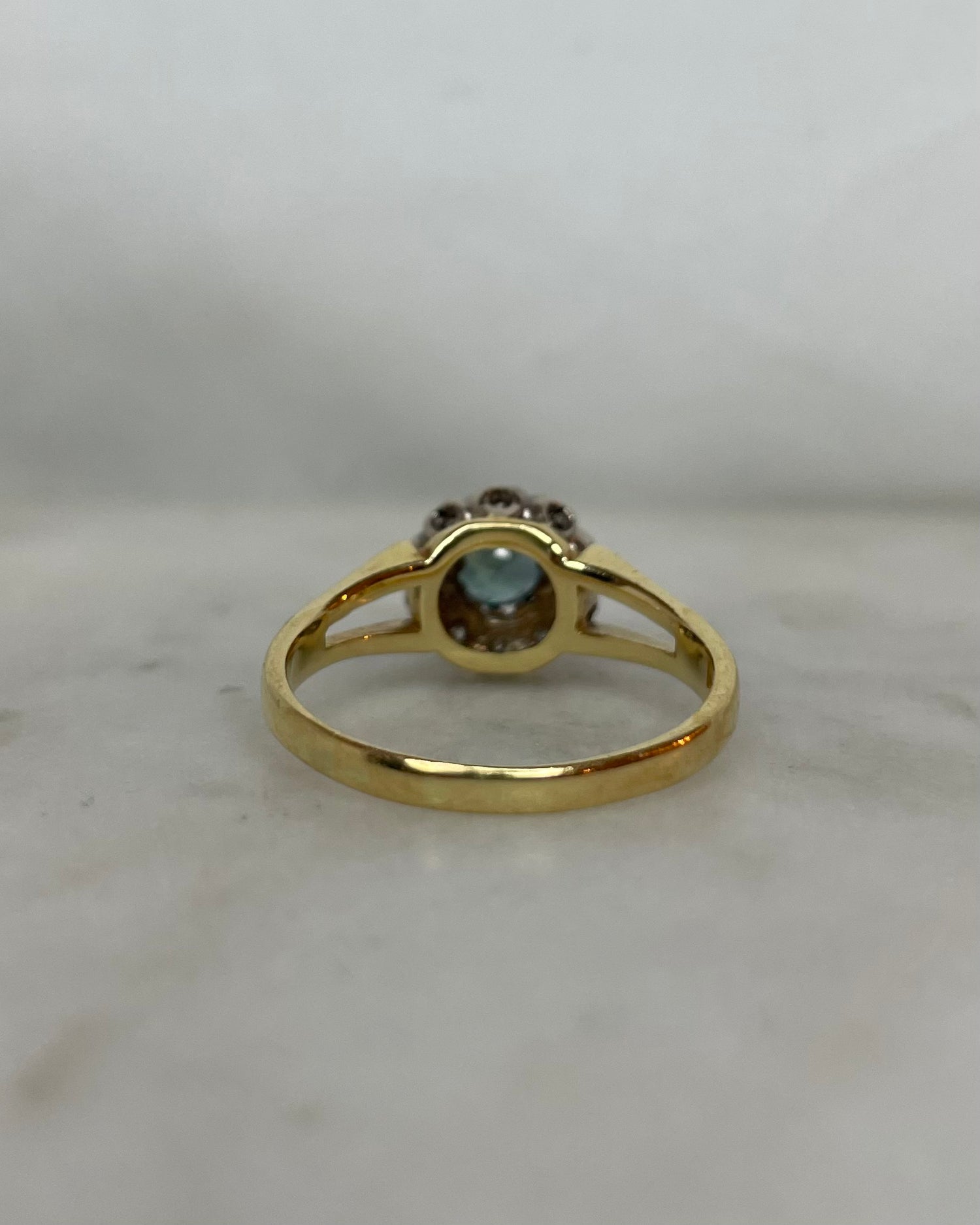 Bague Marguerite Saphir 0.90 carat & Diamants “Séraphie”