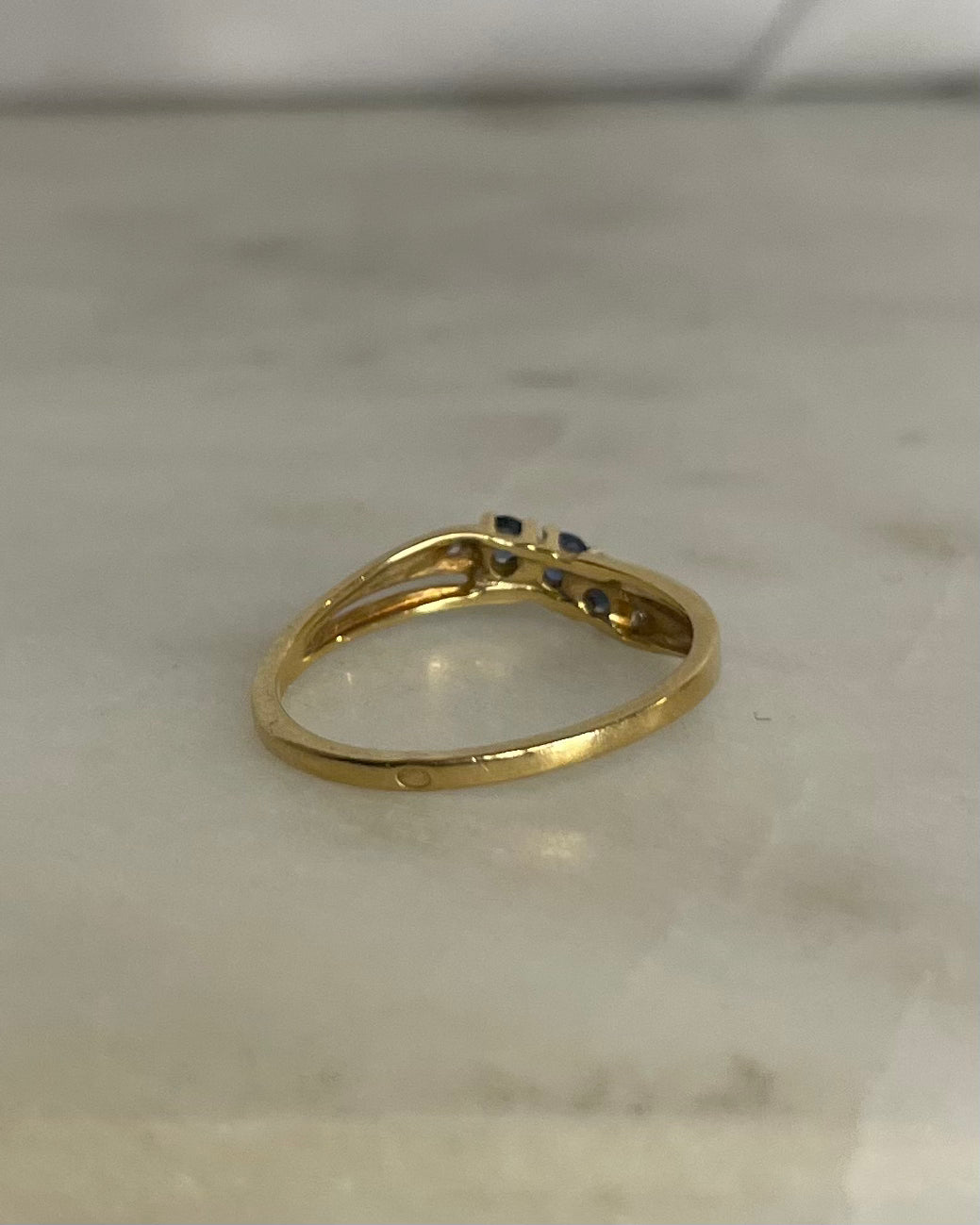 Bague Jonc Trilogie Saphirs & Diamants “Maelis”