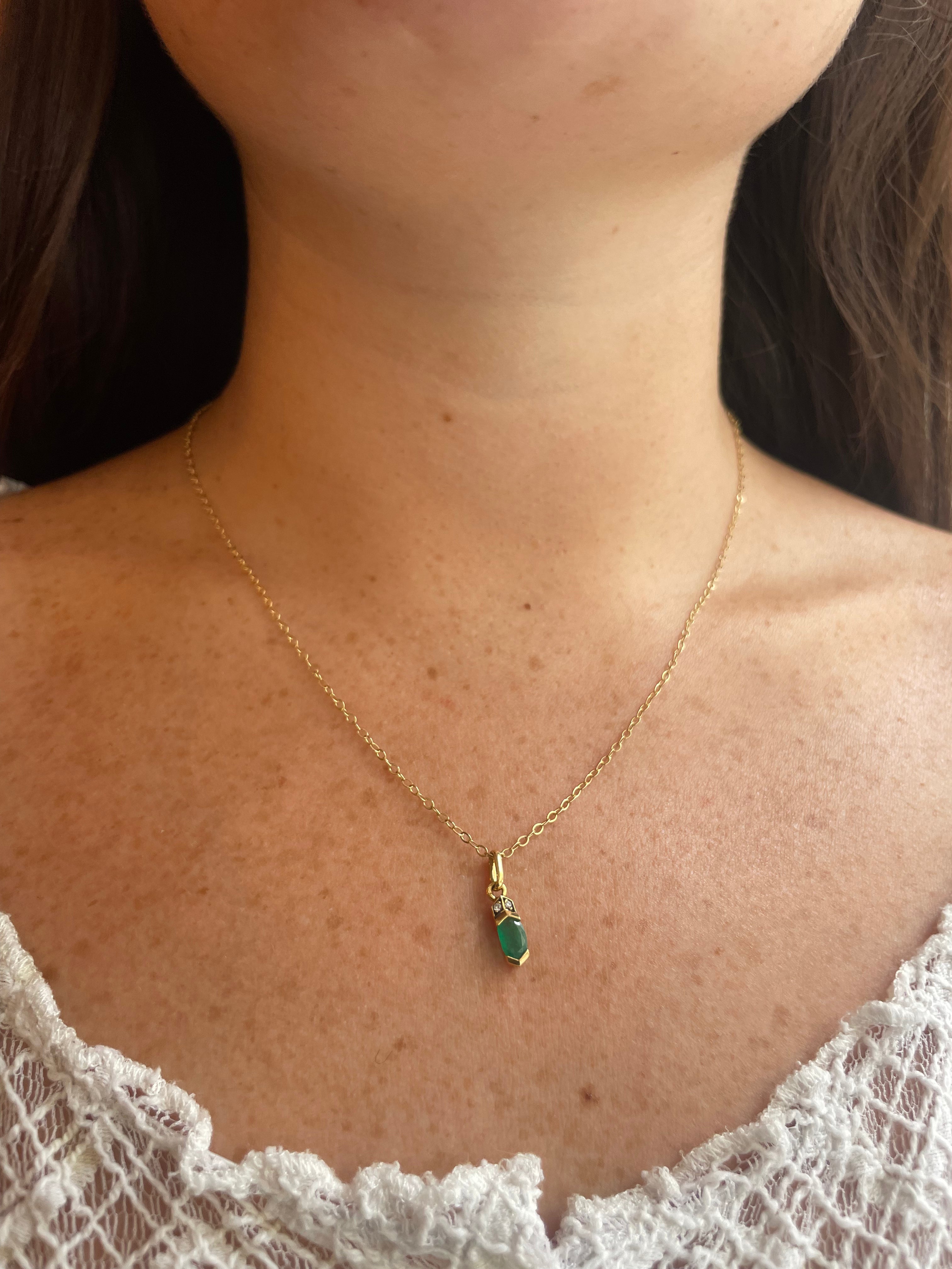 Pendentif Emeraude 0.30 carat & Diamants “Édène”