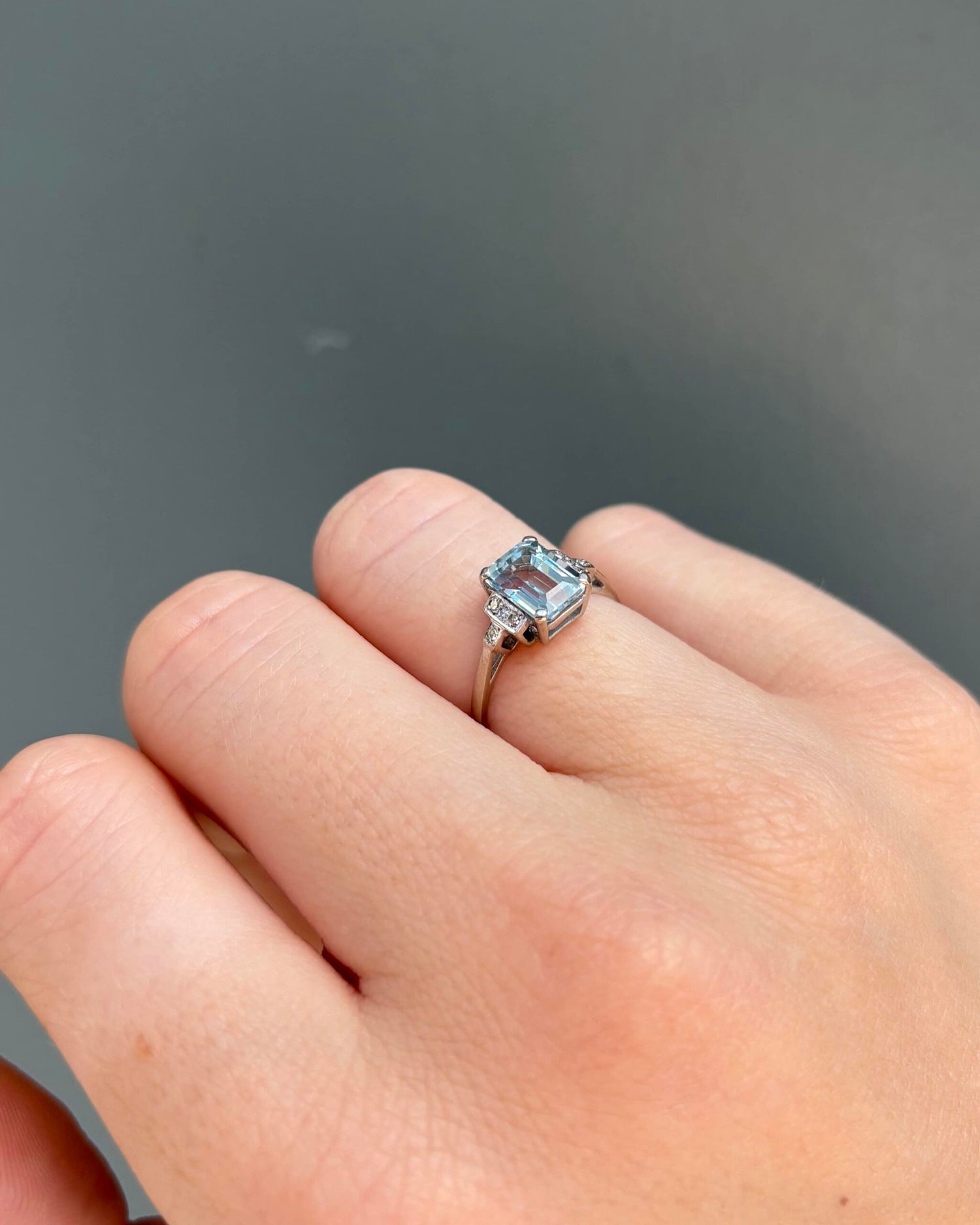 Bague Trilogie Style Art-déco Aigue-marine 1.60 Carat & Diamants "Audile" - Elliade Paris