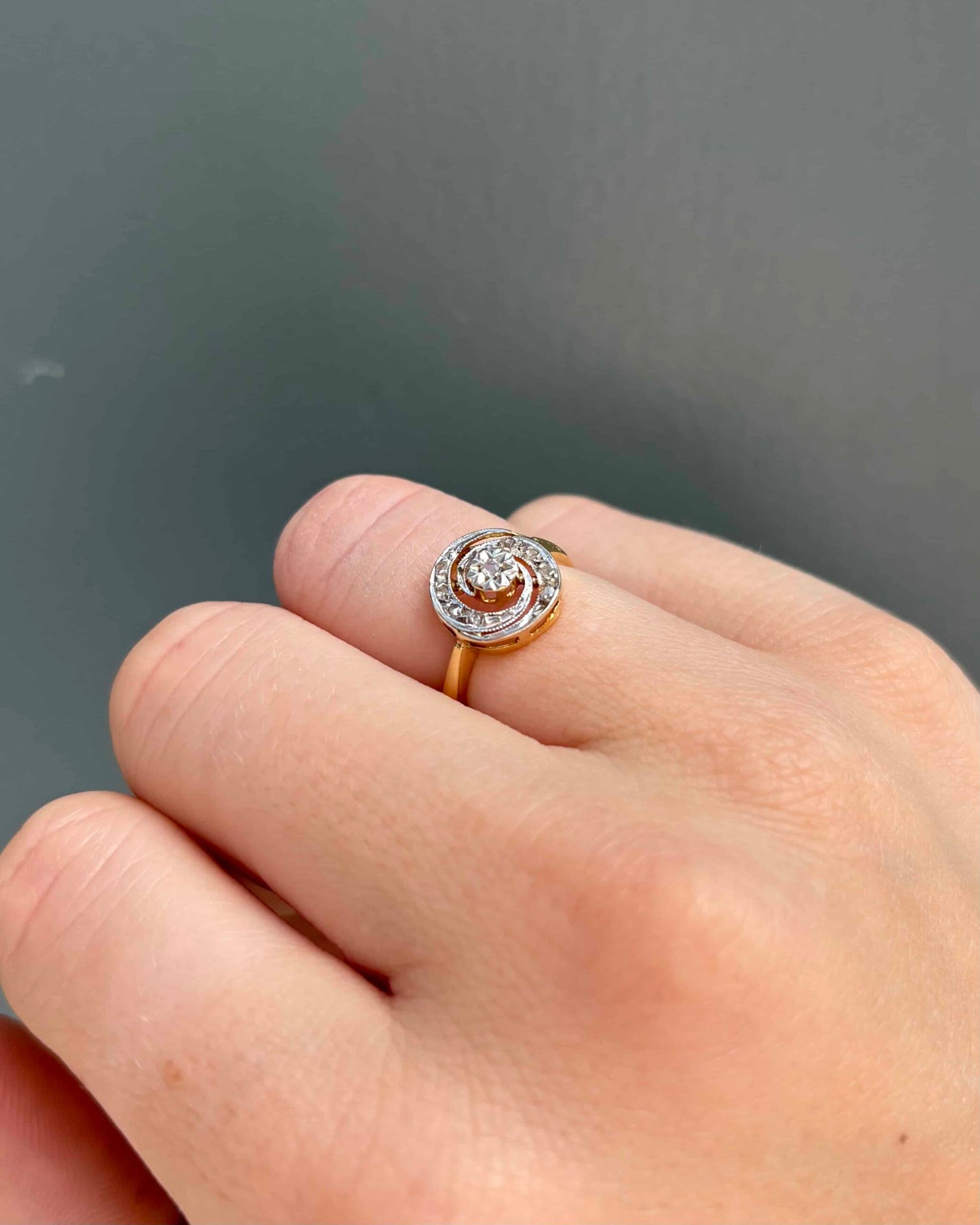 Bague Tourbillon Art-déco Diamants "Lise" - Elliade Paris