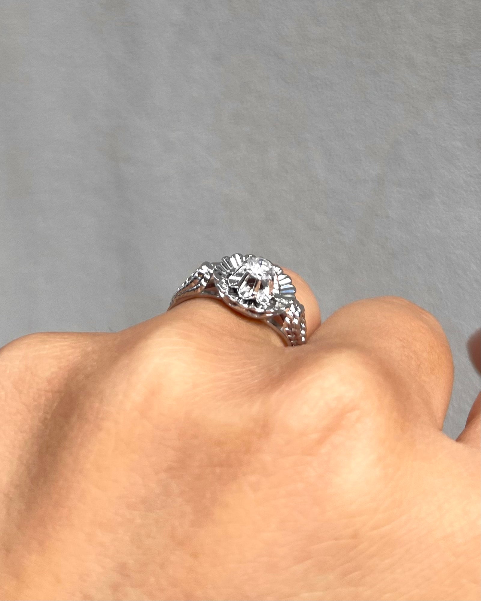 Bague Style Art-deco Solitaire Diamant "Rhea"