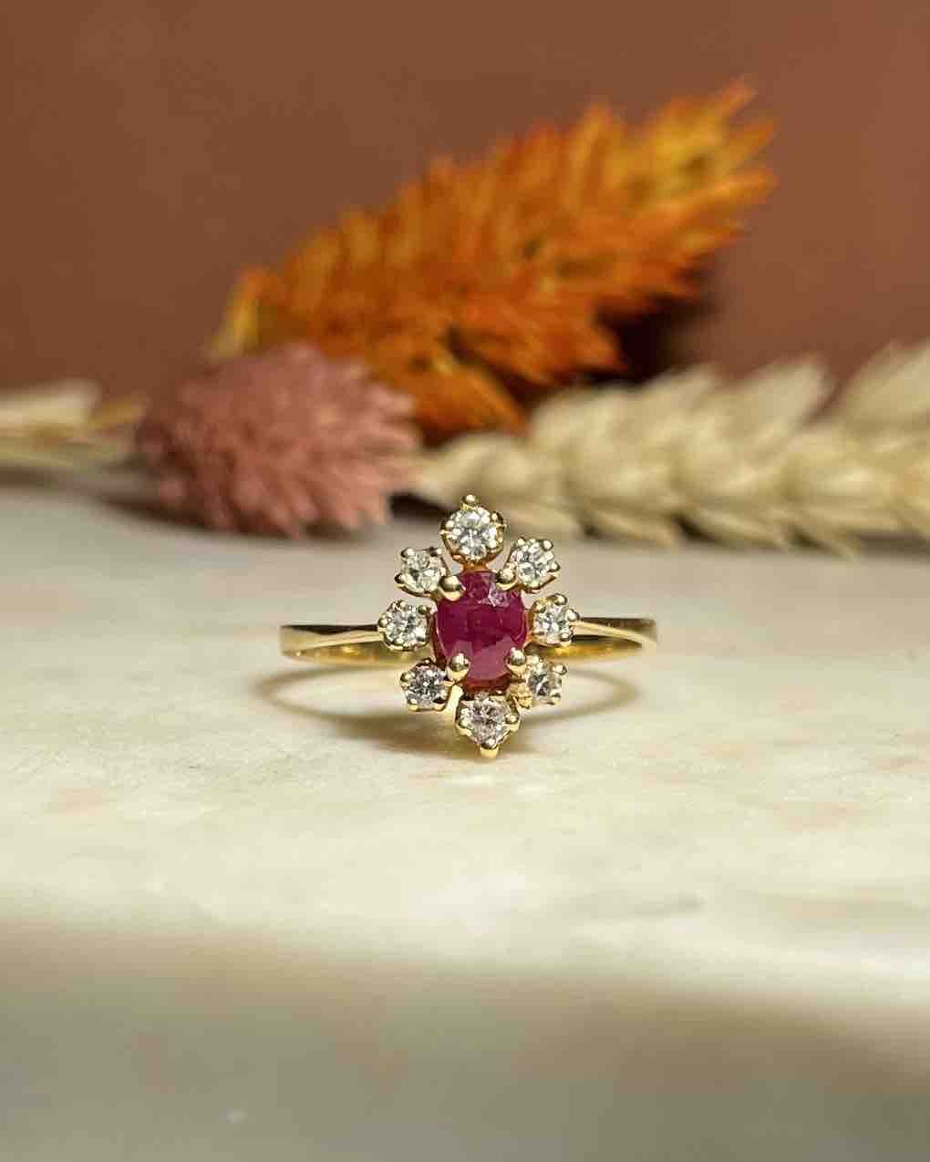 "Anaëlle" Ruby & Diamond Daisy Ring