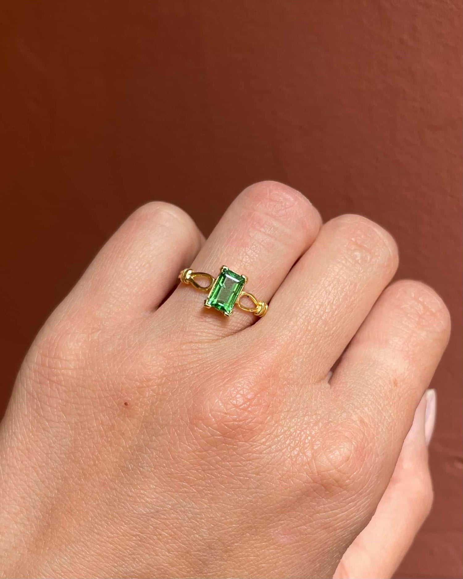 Bague Solitaire Grenat Tsavorite 0.70 Carat "Néva"