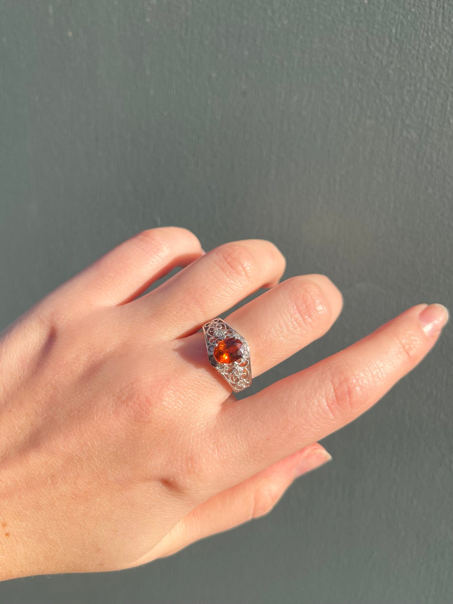 Bague Jonc vintage Grenat Spessartite 1.60 carat & diamants "Denise"