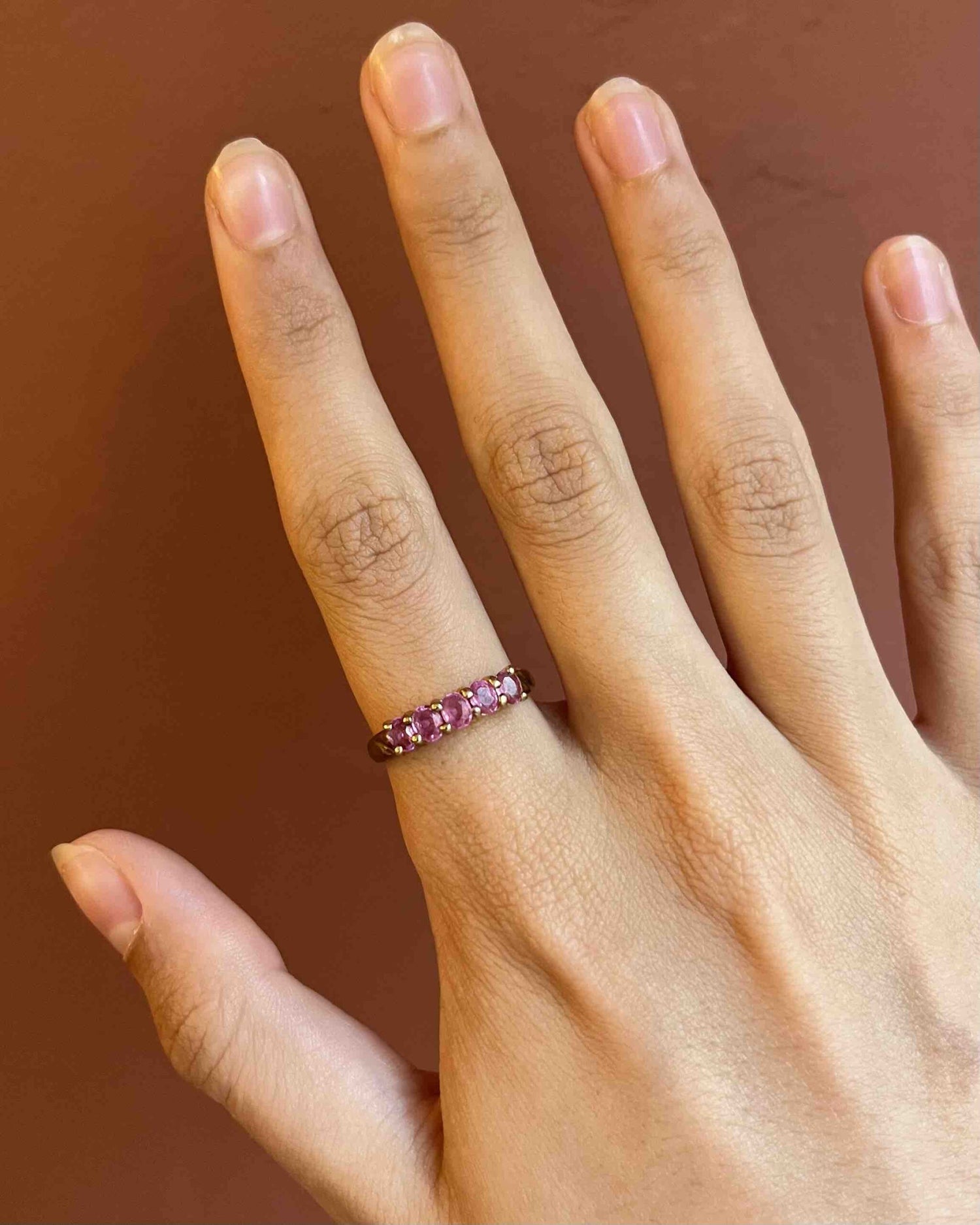 Half Wedding Band with Pink Sapphires "Kessy"