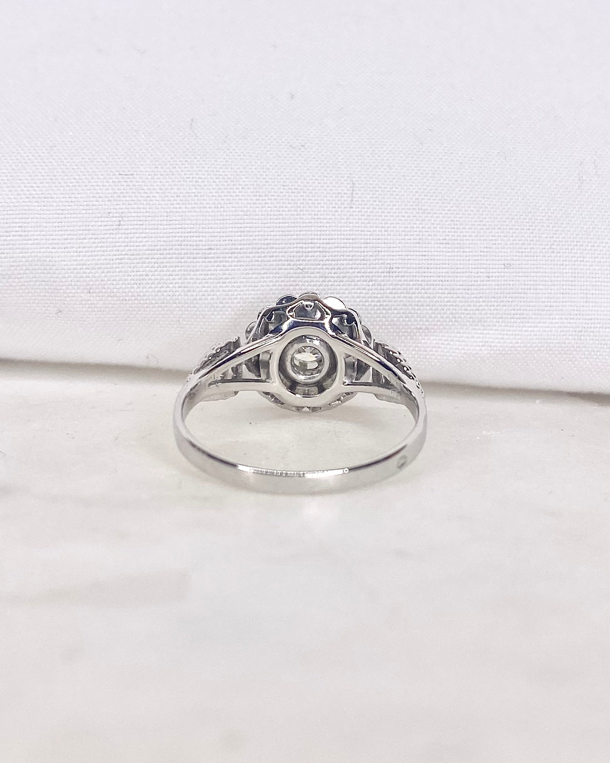 Bague Style Art-deco Solitaire Diamant "Rhea"
