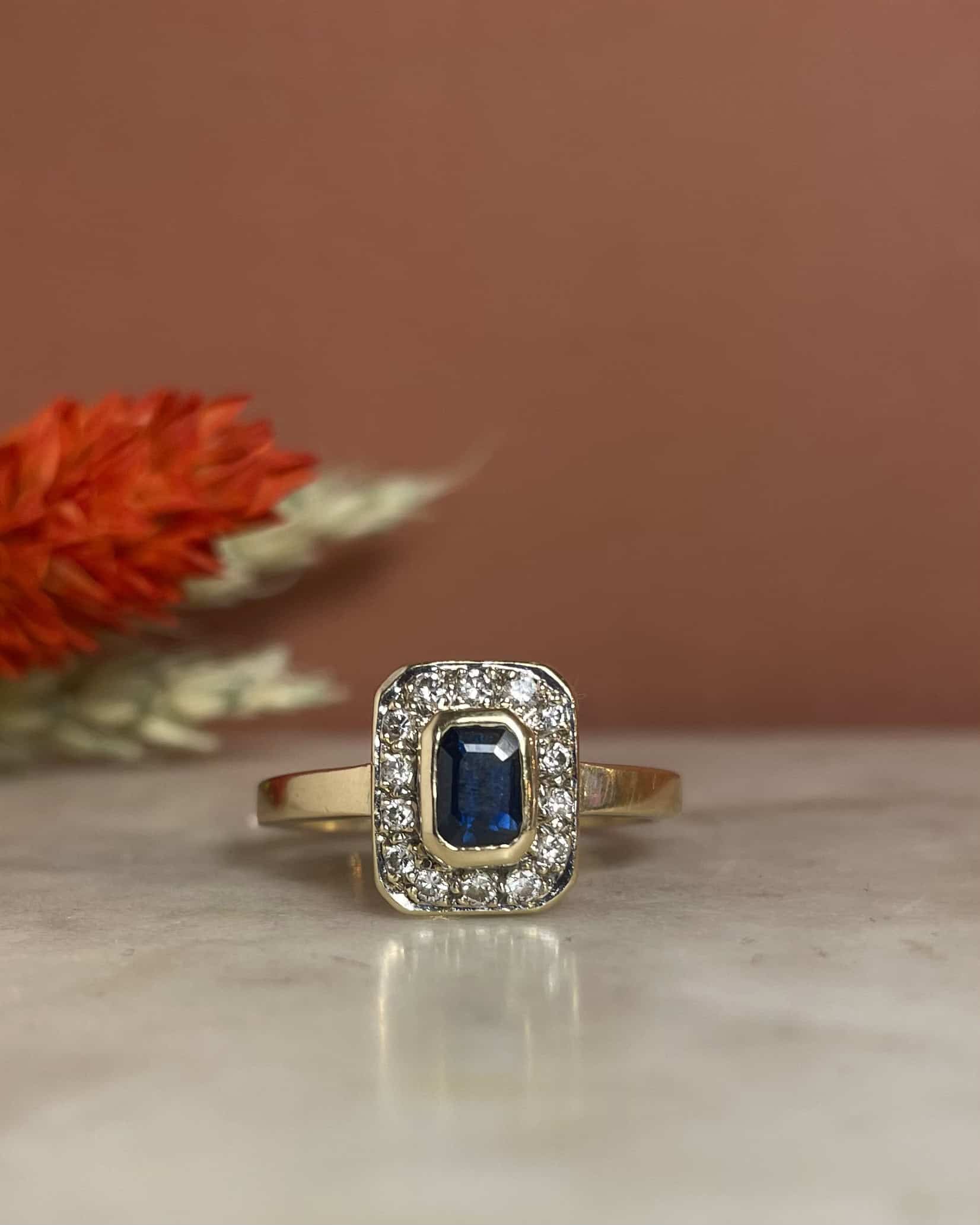 Bague Style Art-Déco Saphir et Diamants "Maébry"