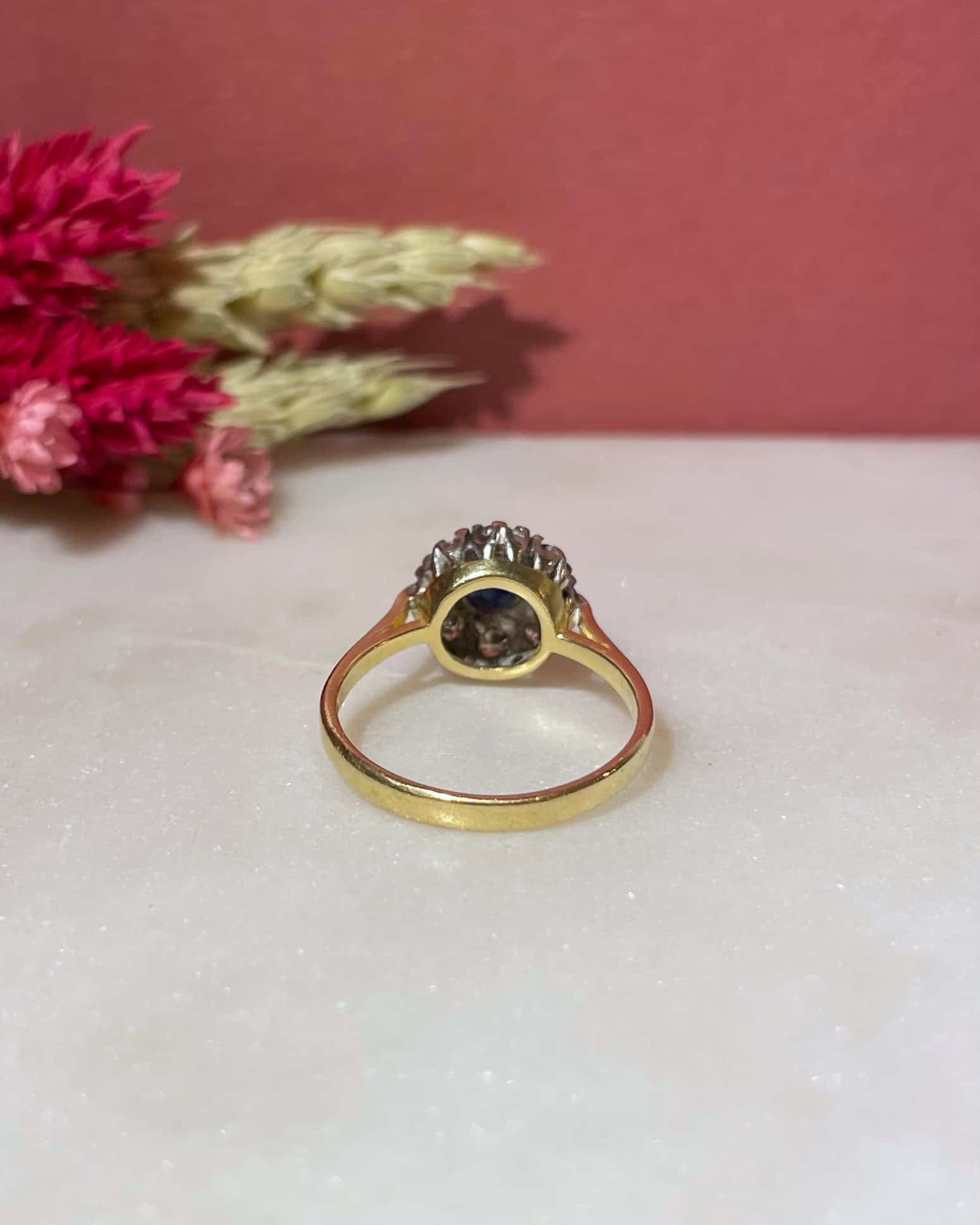 Anillo Margarita con Zafiros y Diamantes "Maguelonne"