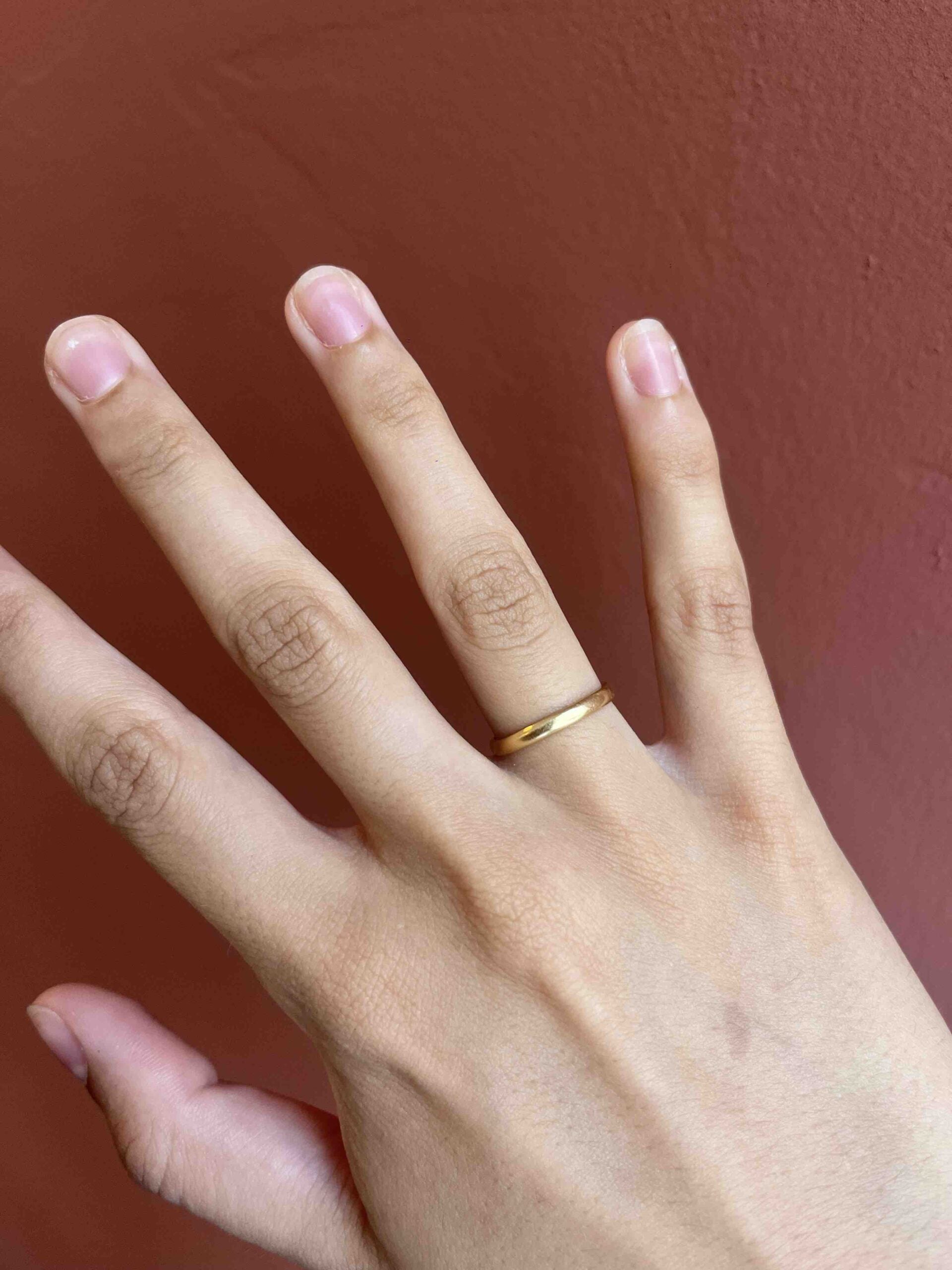Anillo de bodas de oro "Orelia"