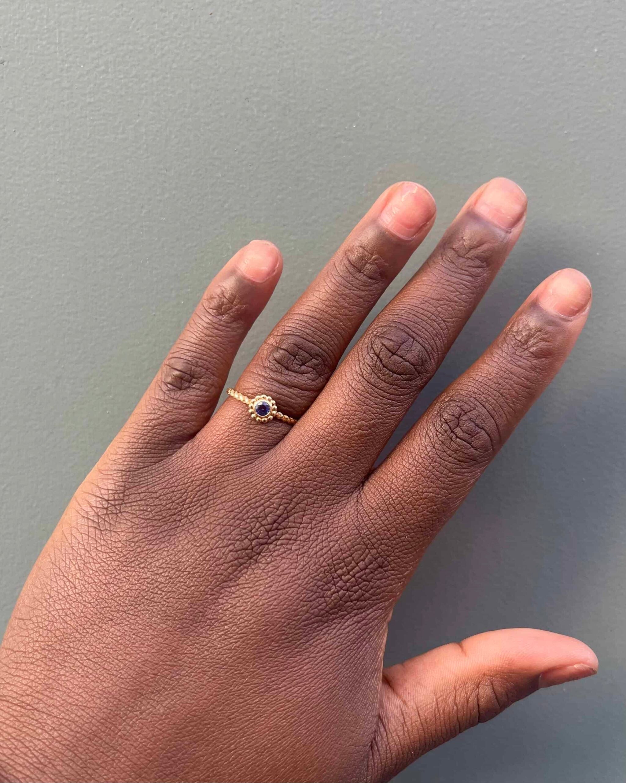 Bague Solitaire Saphir 0.25 Carat "Armelle"
