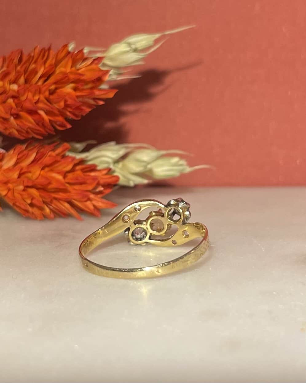 Bague Tourbillon Art-Déco Perle et Diamants "Lénaelle"
