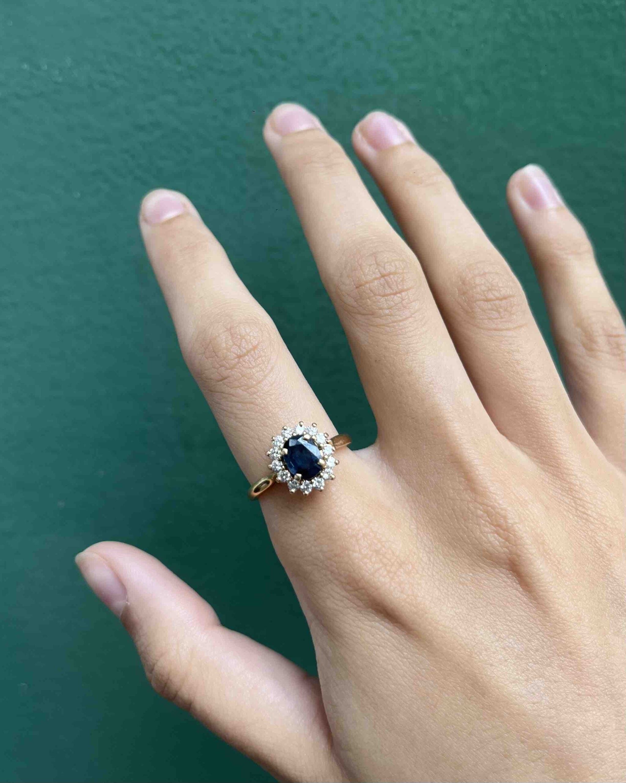 Bague marguerite saphir 1 carat & diamants "Ysalis"