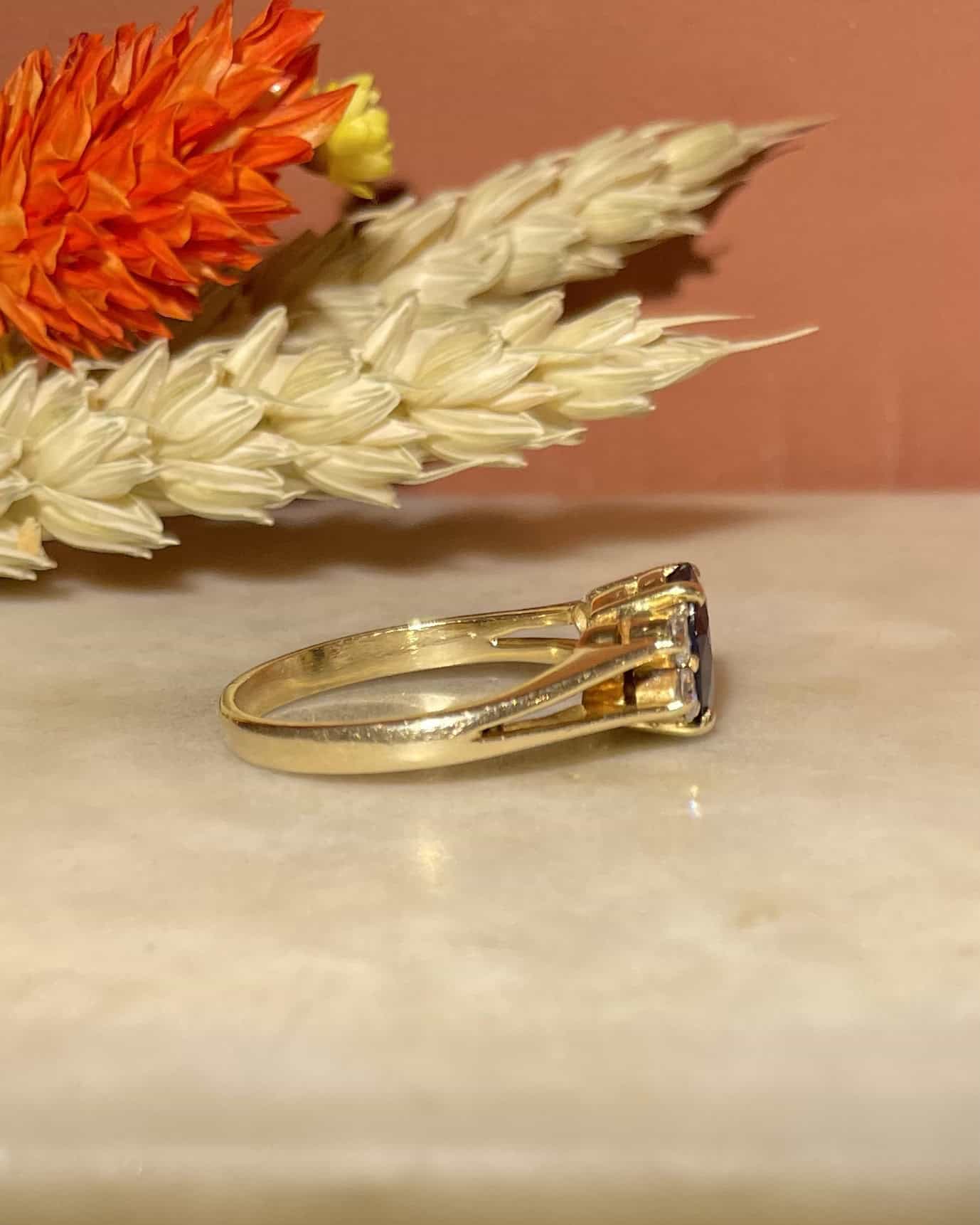 Bague Trilogie Saphir 2 carats & Diamants "Soraya"