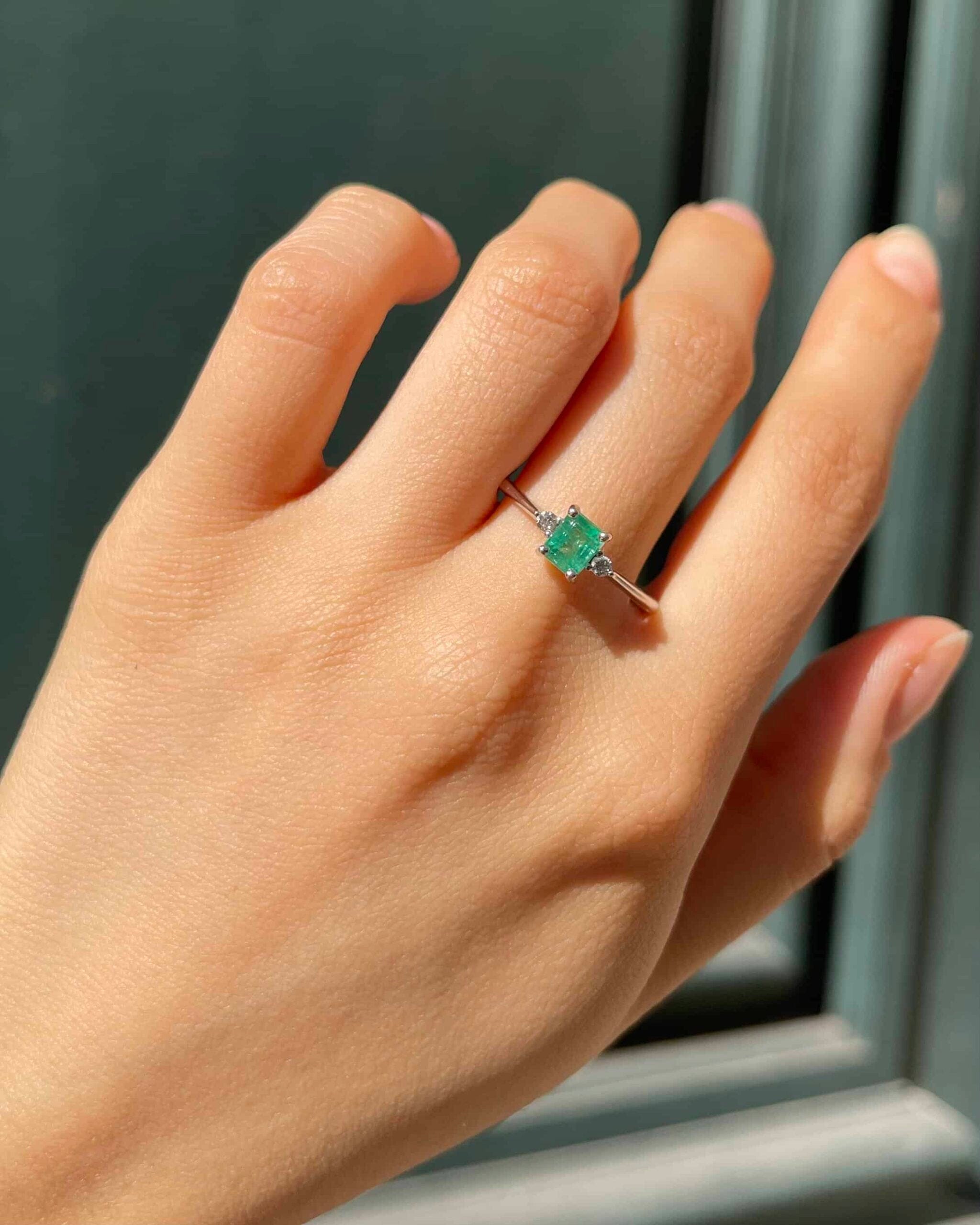 0.55 carat Emerald & Diamond Trilogy Ring "Hadia"