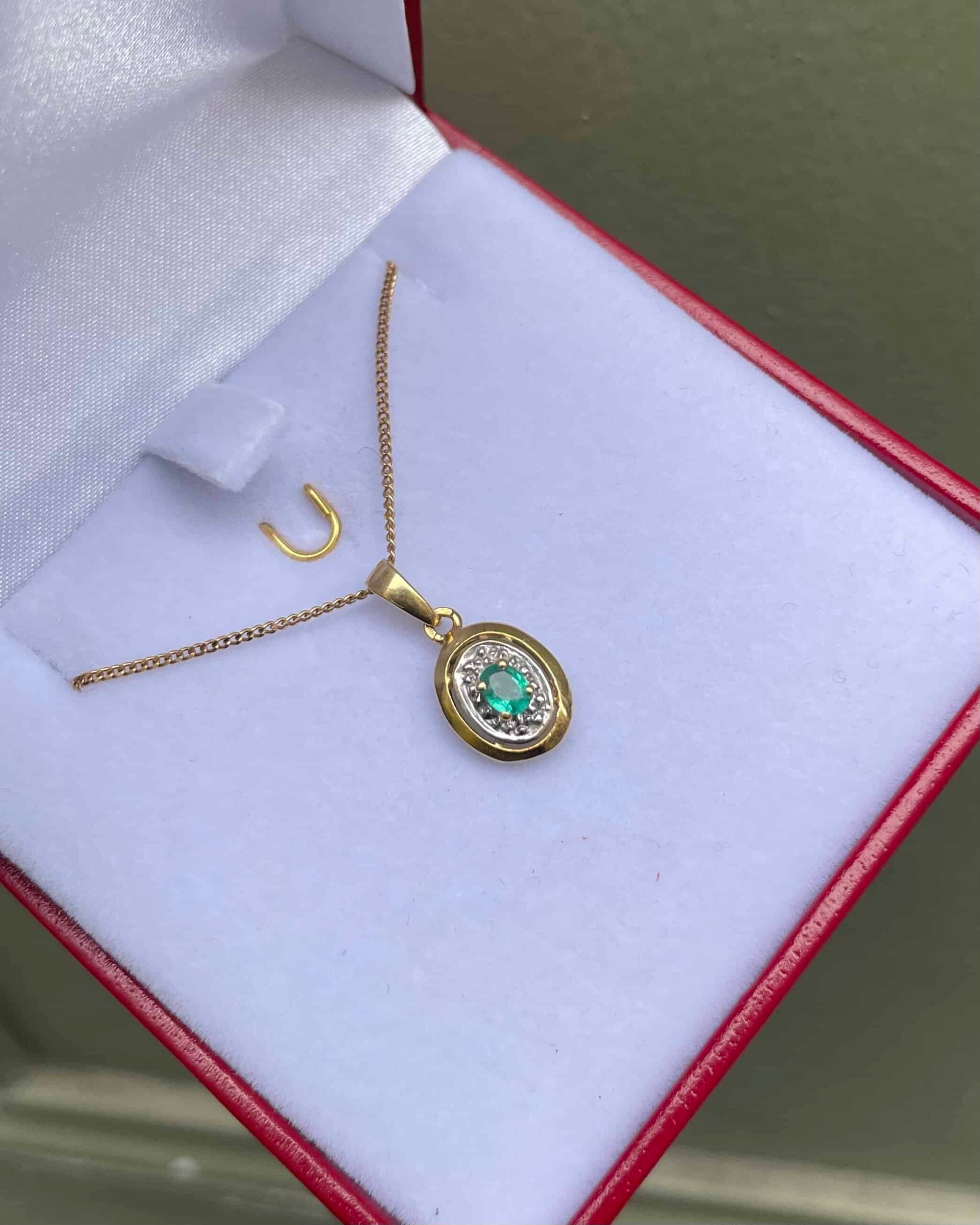 Pendentif Style Art-Déco Vintage Émeraude "Mayeva"