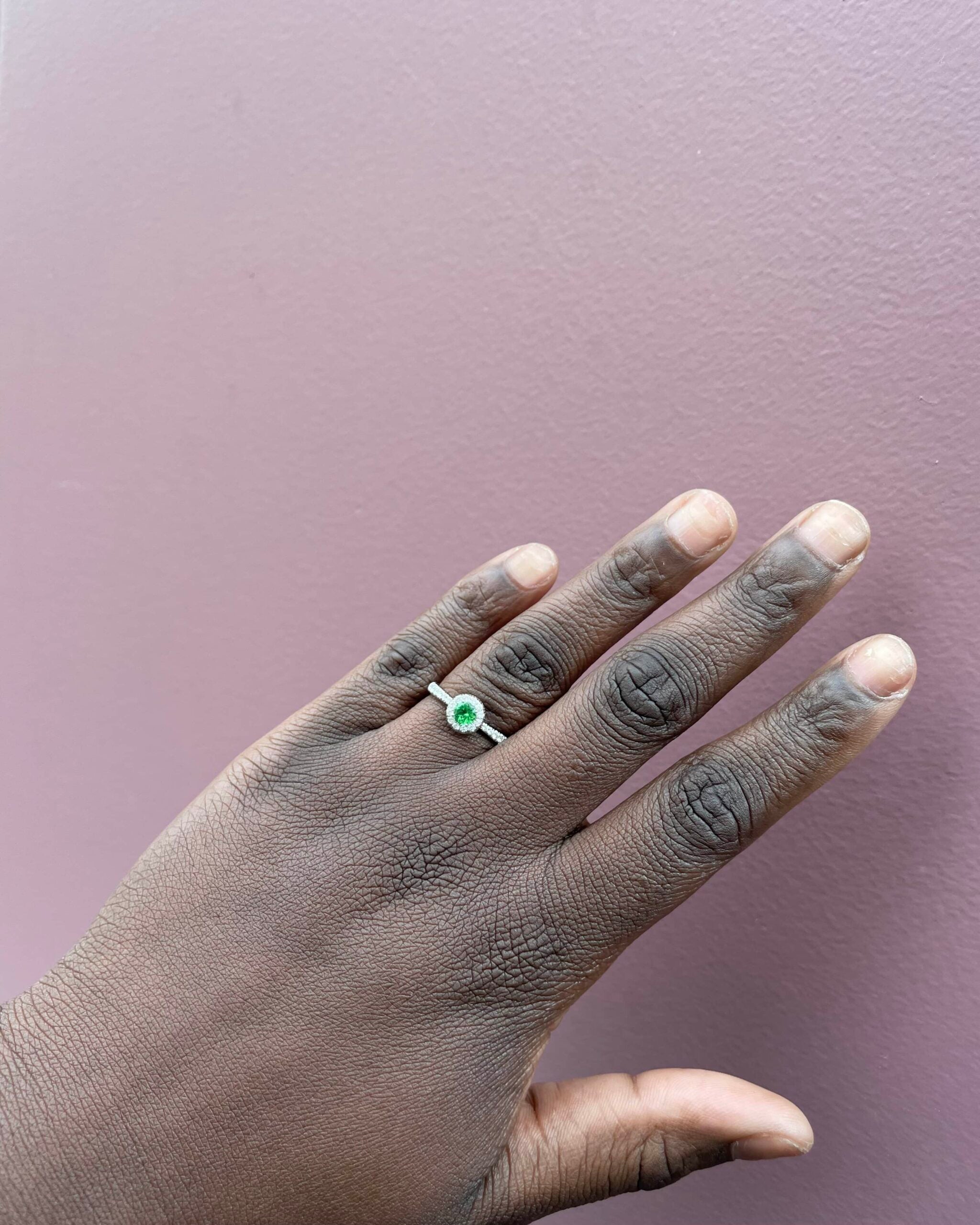 Bague Marguerite "Camille" Grenat Tsavorite & 26 Diamants