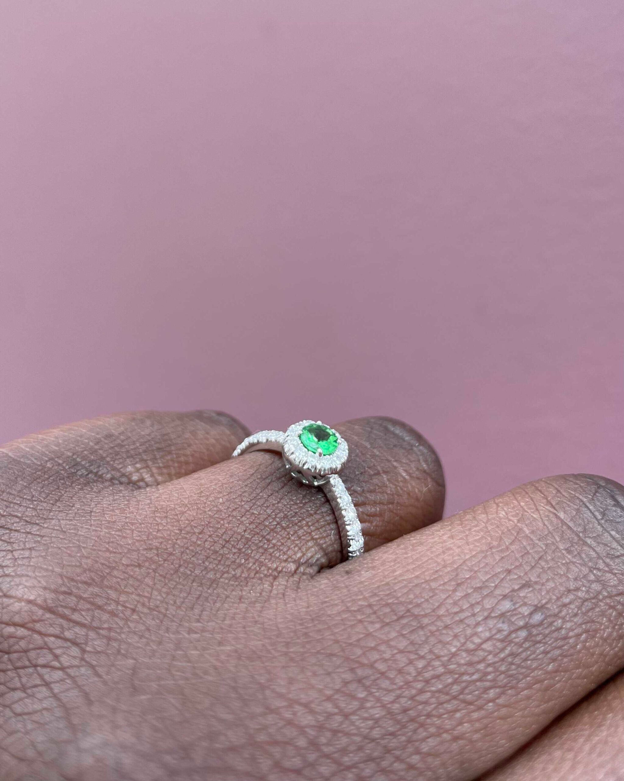 Bague Marguerite "Camille" Grenat Tsavorite & 26 Diamants