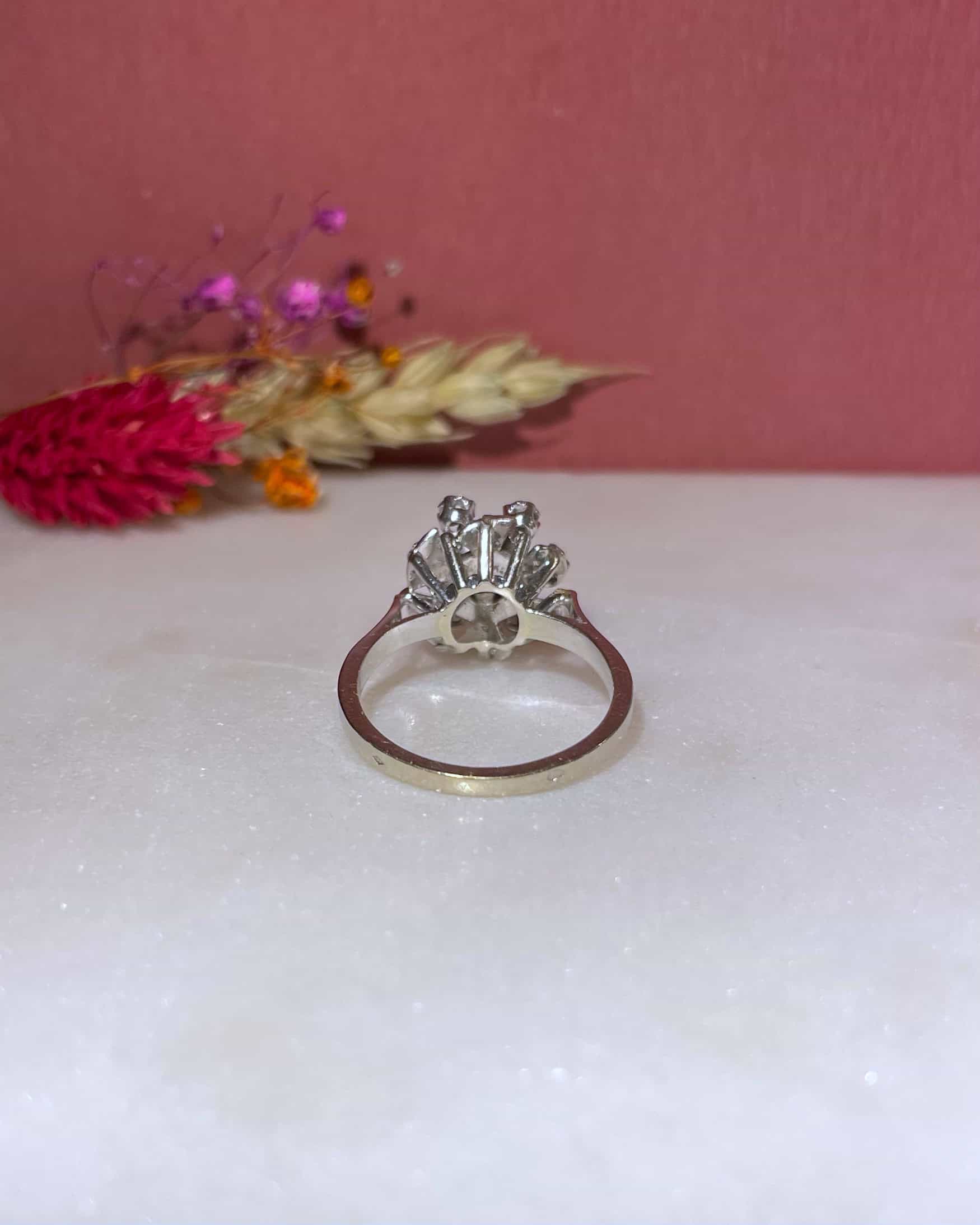 Bague Vintage Marguerite Diamants "Leyna"