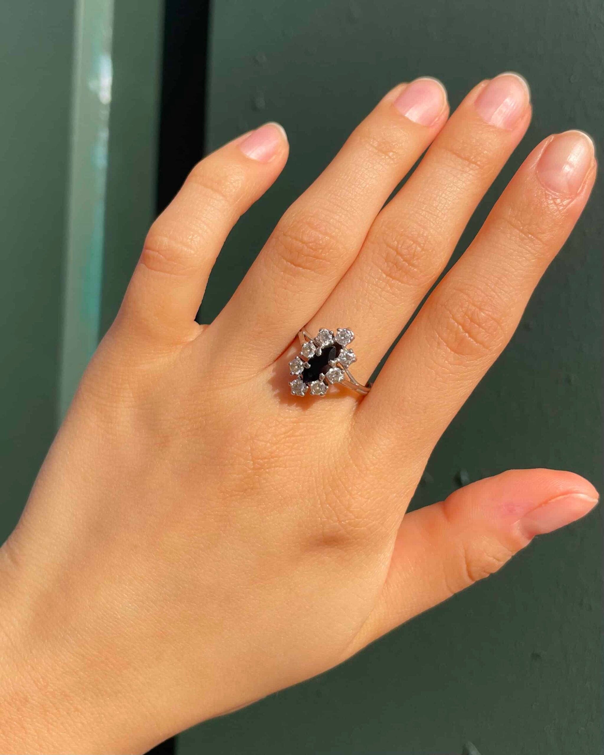 Bague Marguerite Saphir & Diamants "Paula" - Elliade Paris