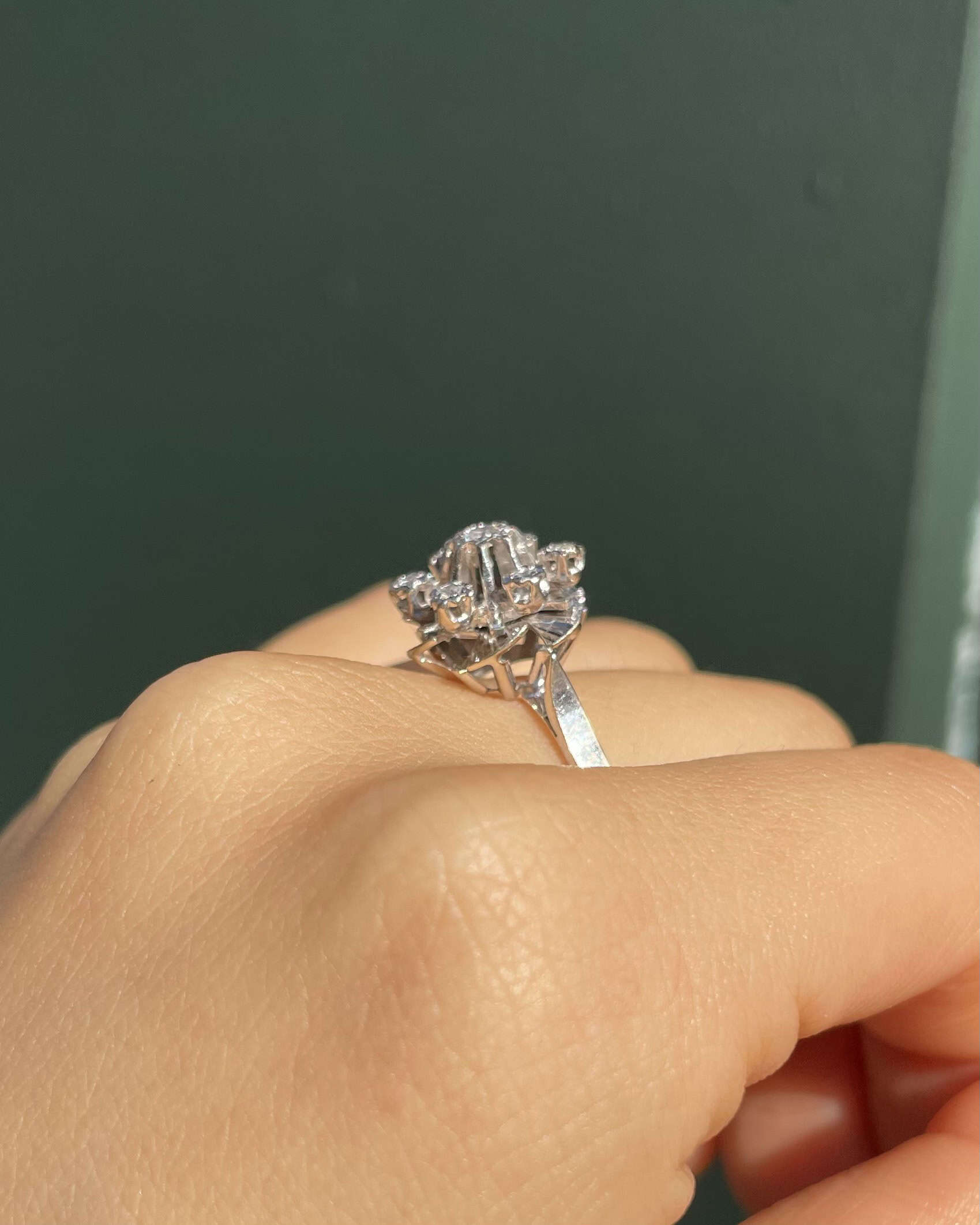 Bague Vintage Marguerite Diamants "Leyna"