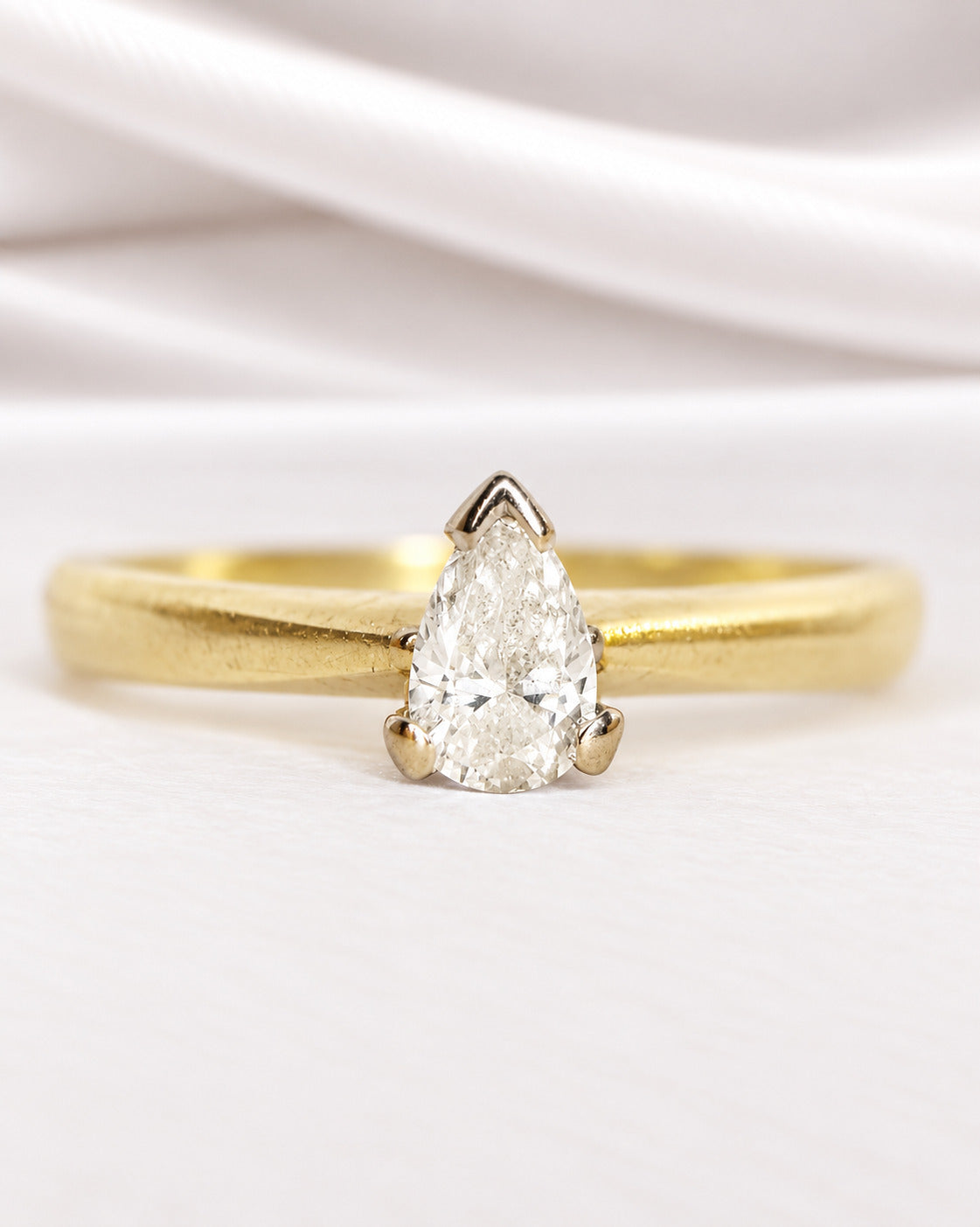 0.25-carat Diamond Solitaire Ring "Priscillia"